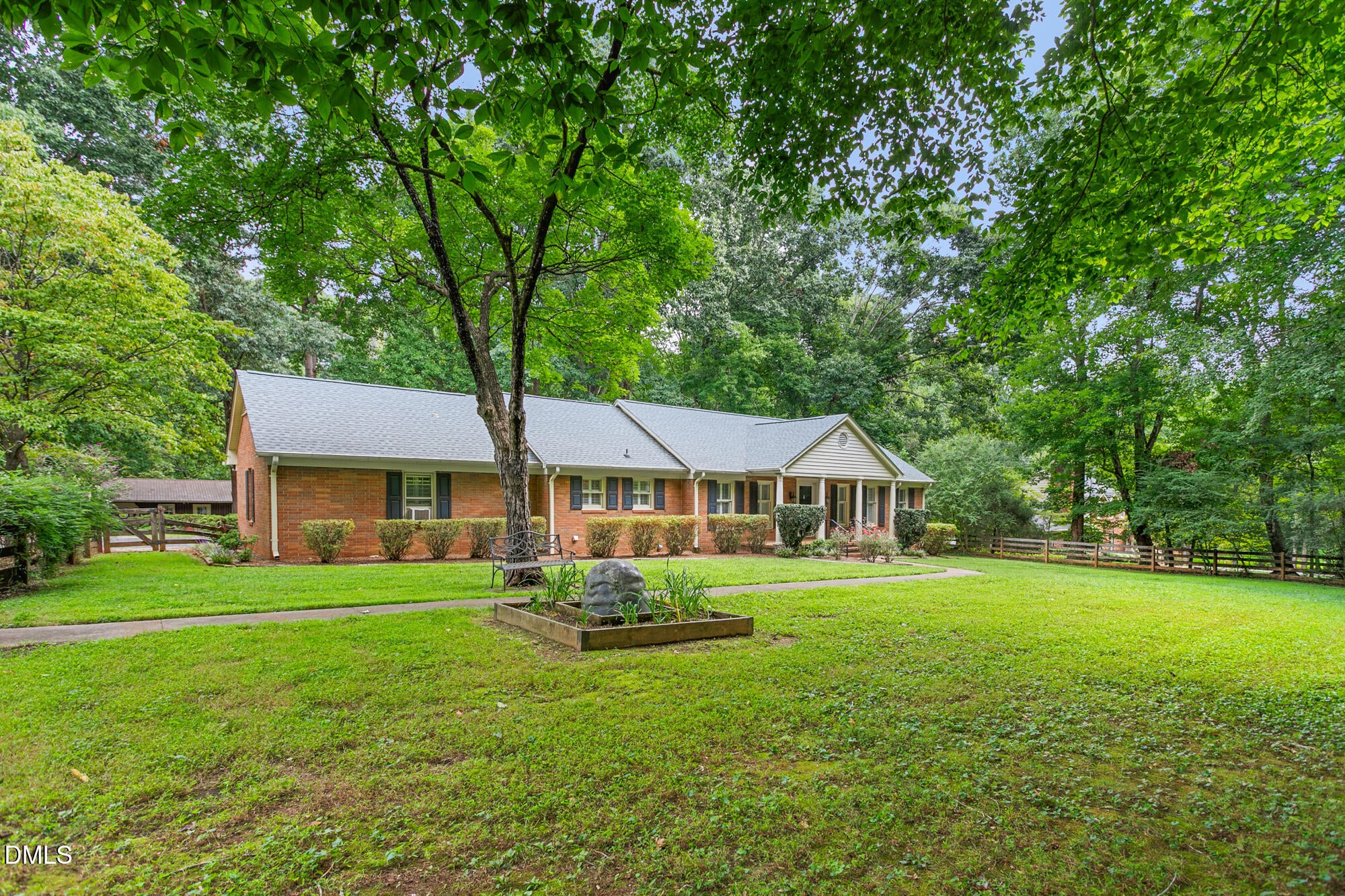 4014 Forest Oaks Lane
