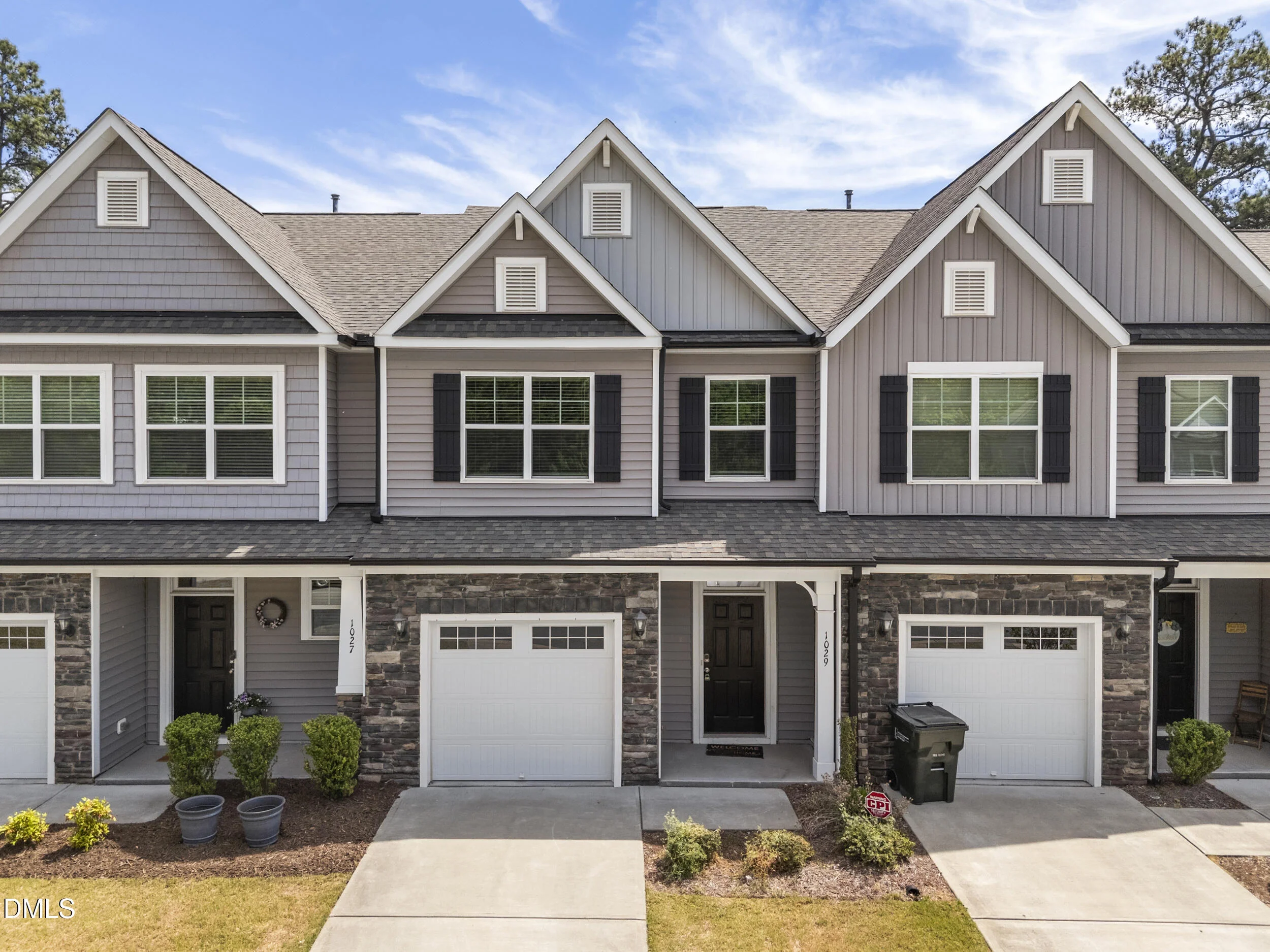 1029 Arbor Edge Lane