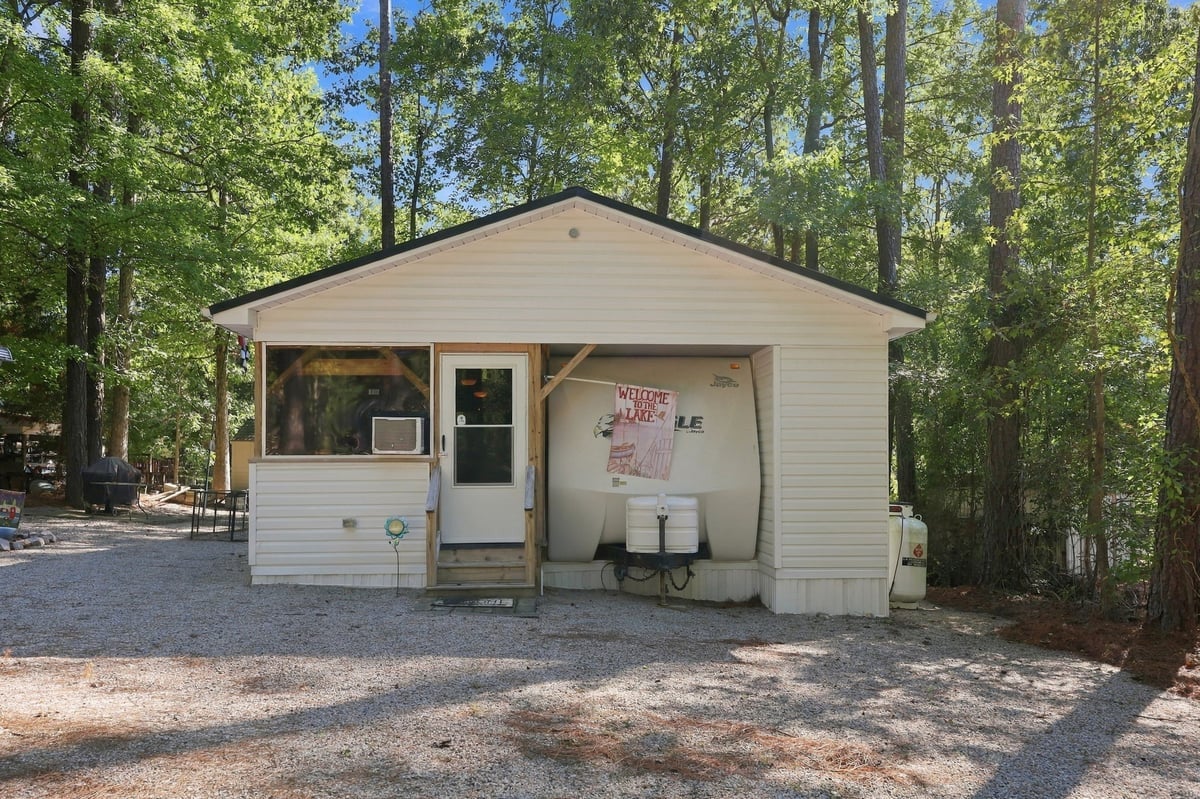 118 Geronimo Drive