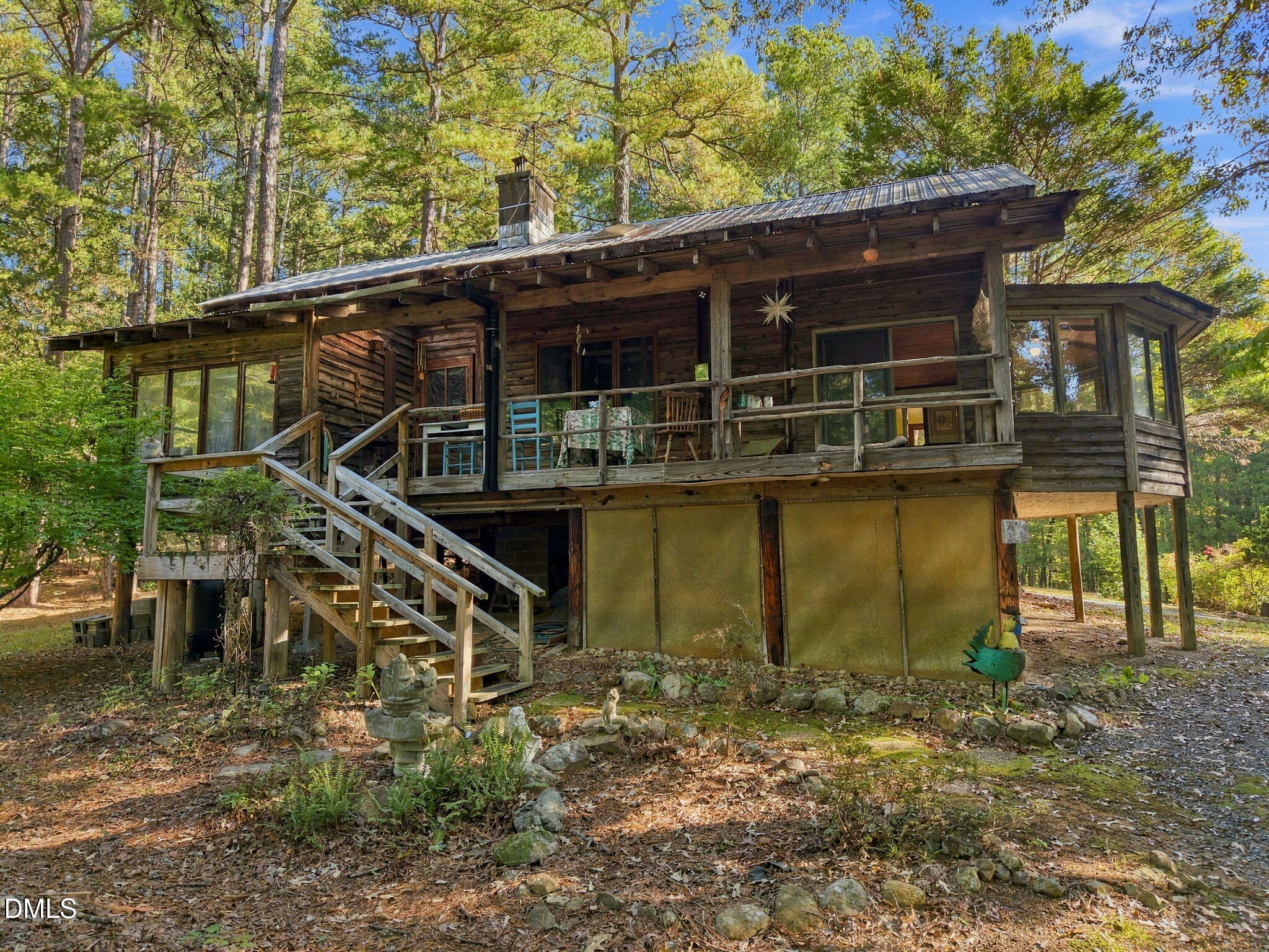 400 River View Road