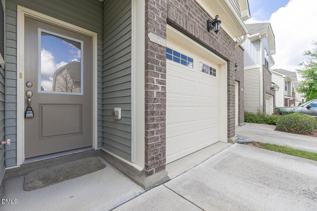 1021 Contessa Drive