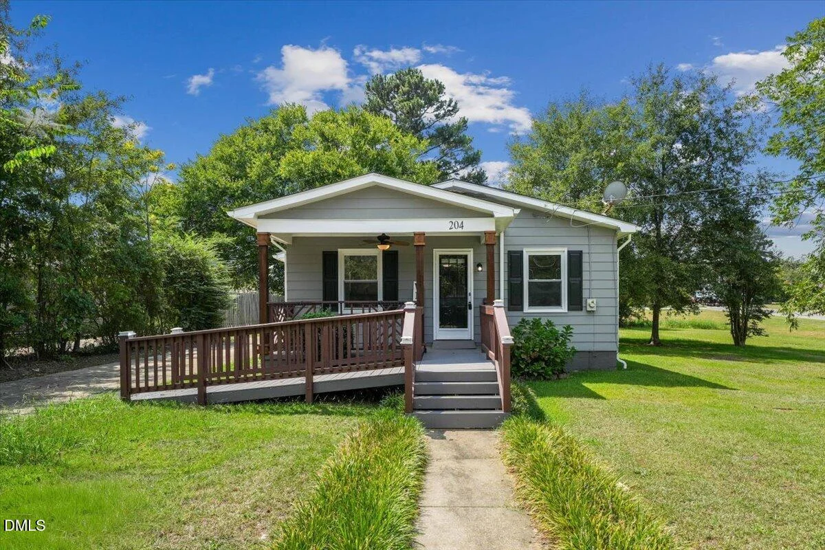 204 E Branch Street, Benson, NC, 27504