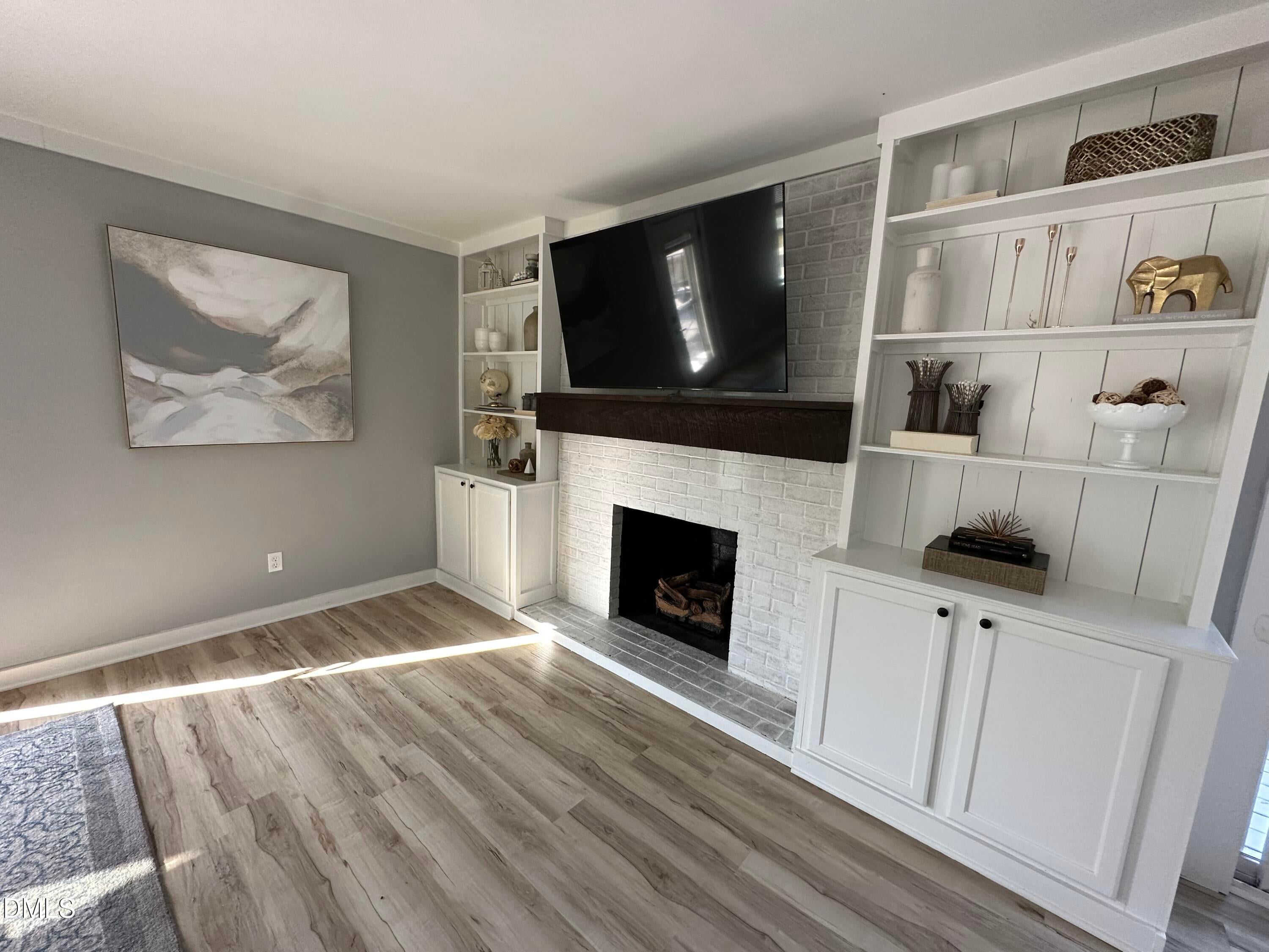 2037 Queen Charlotte Place