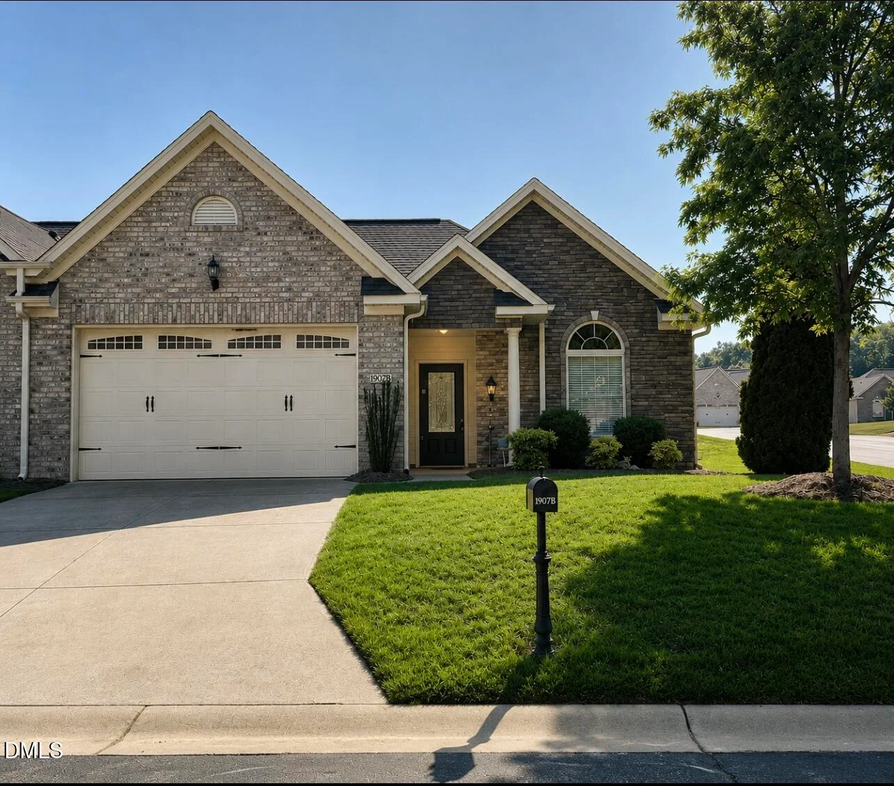 1907 Whisper Lake Drive Unit B