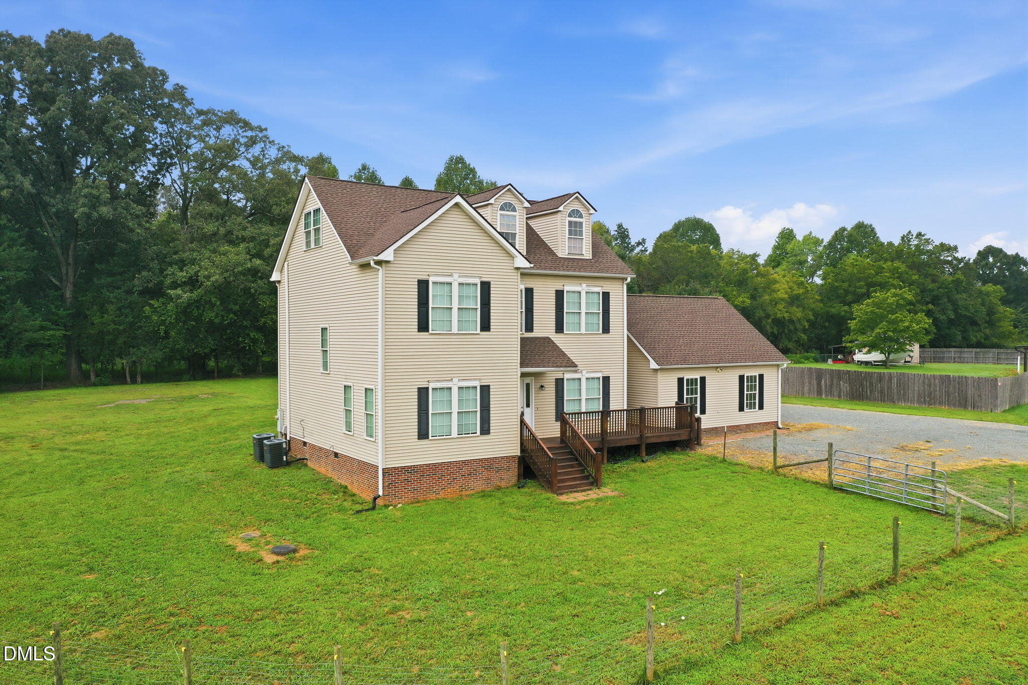 4872 Thom Road