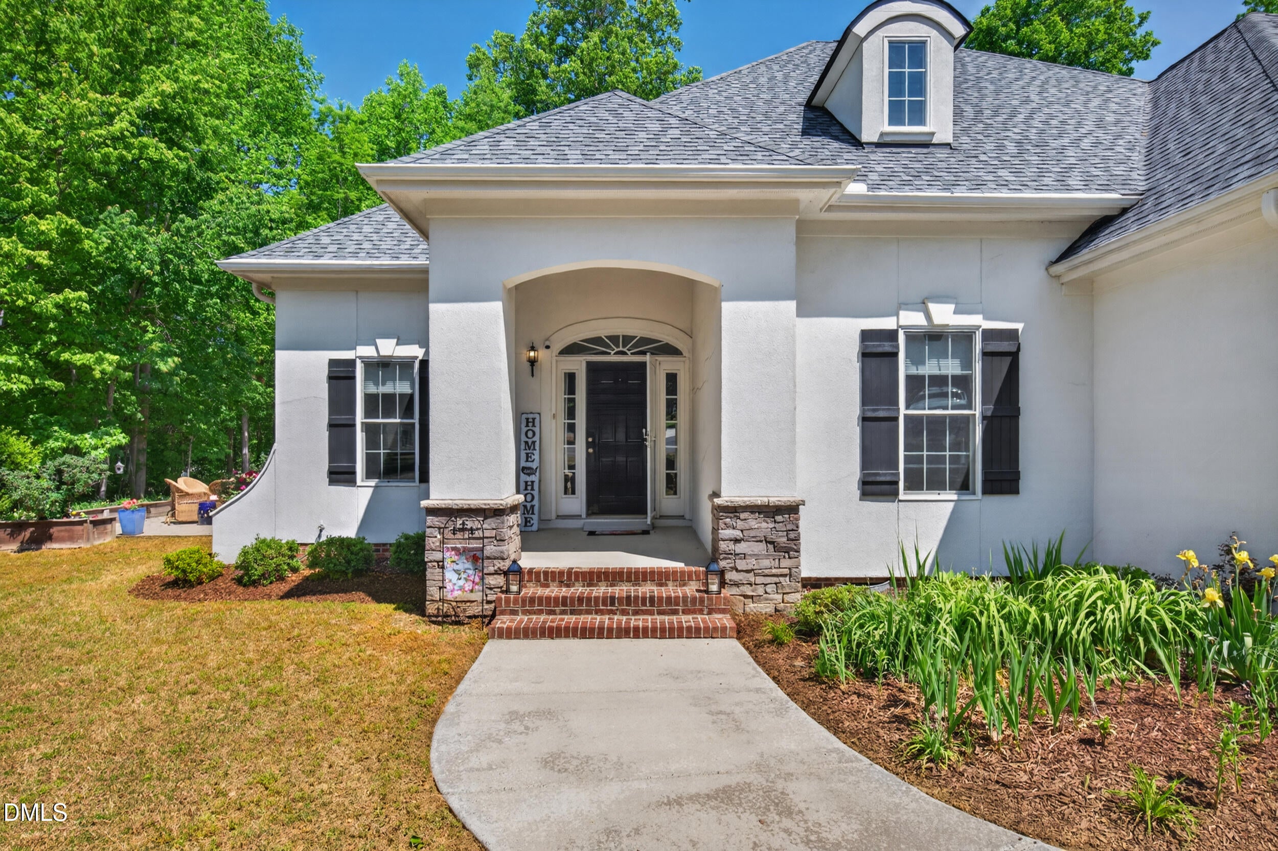 154 Birdie Court