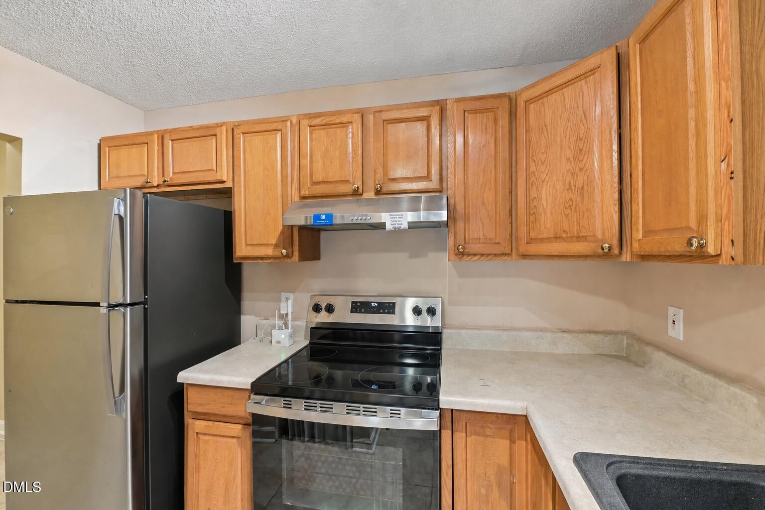 4900 Avenida Del Sol Drive 102