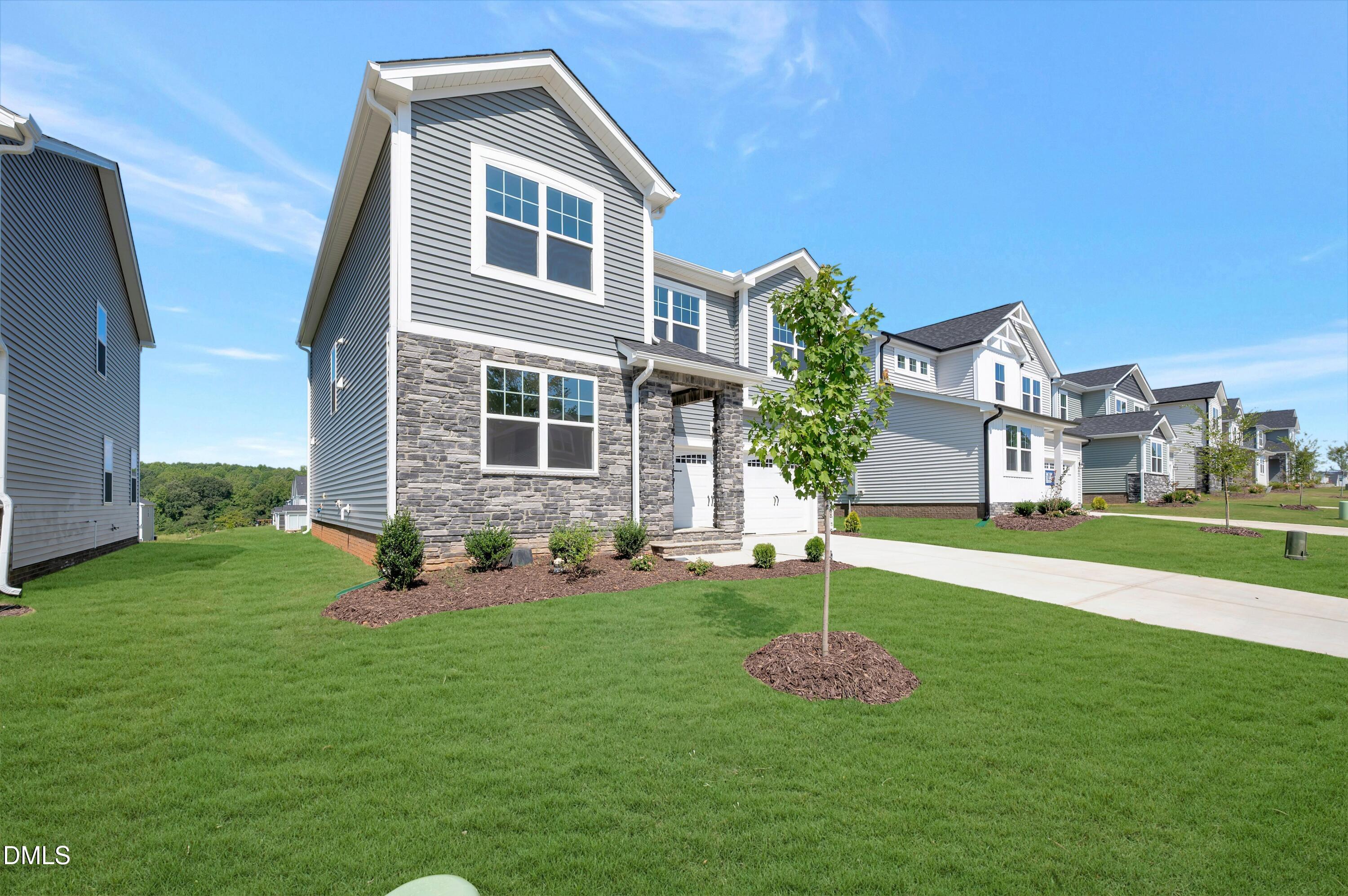 264 Yellow River Way