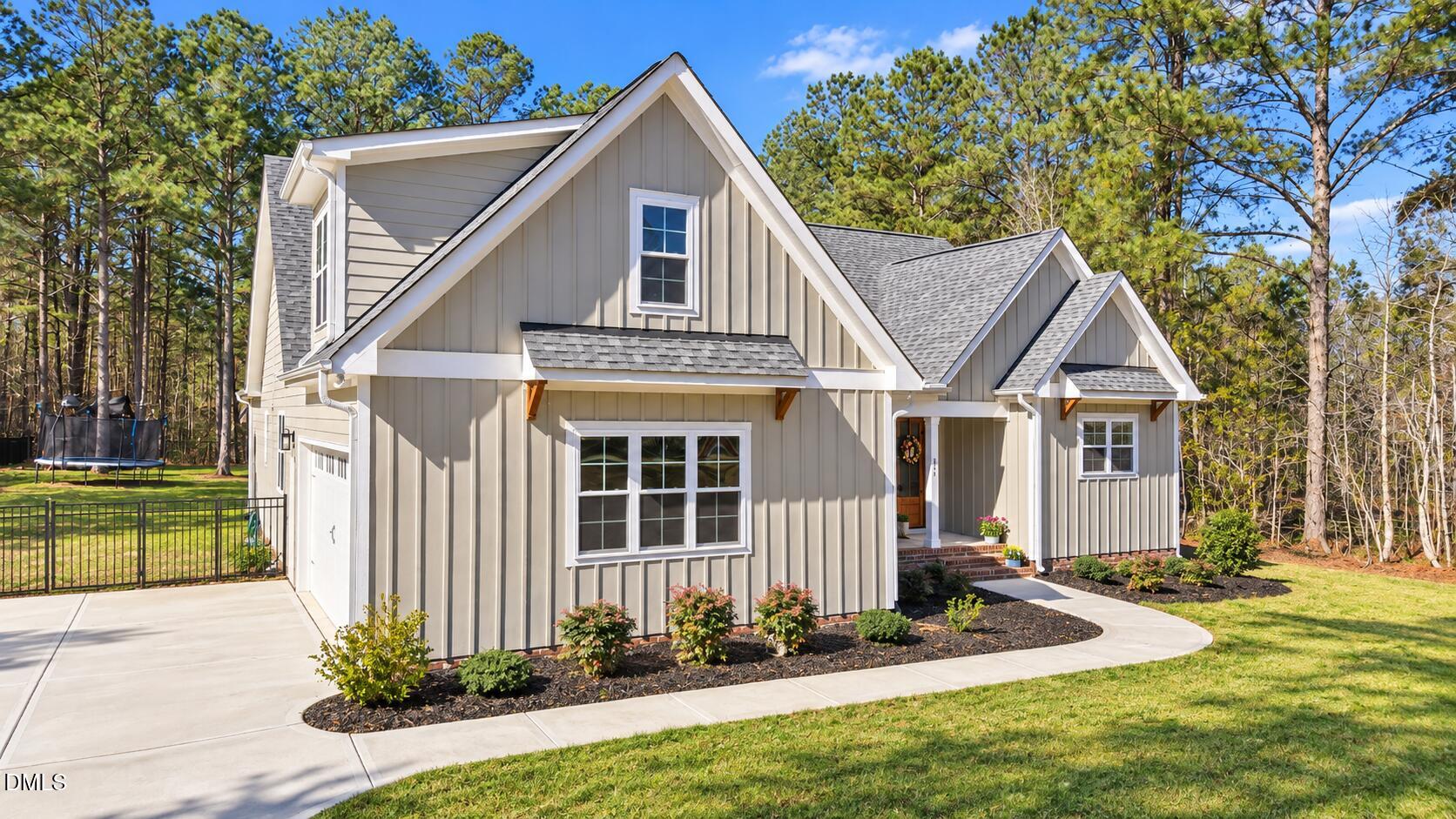 245 Whistlers Cove