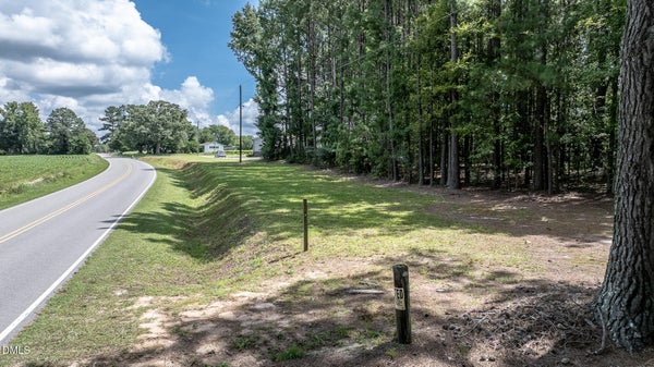 70 ANTIOCH CHURCH RD, ZEBULON, NC 27597 - Image 0ca56fedf820716e2eb9f1af0d0c5072/2289045252