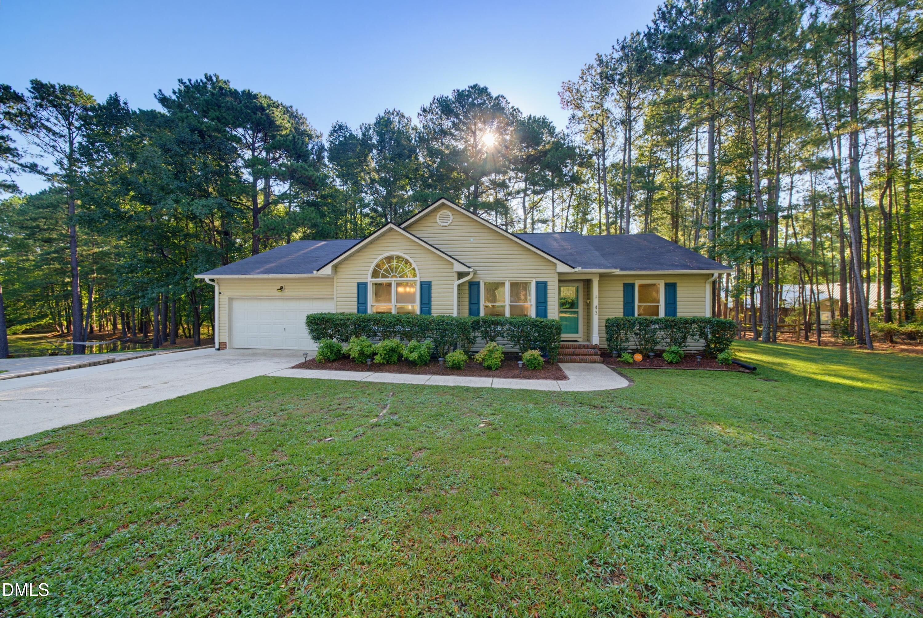 43 Lilly Loop