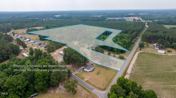 683 ADCOCK RD A, LILLINGTON, NC 27546 - Image 0d859af23a5ece2e3f010c19246e3e20/1258794924