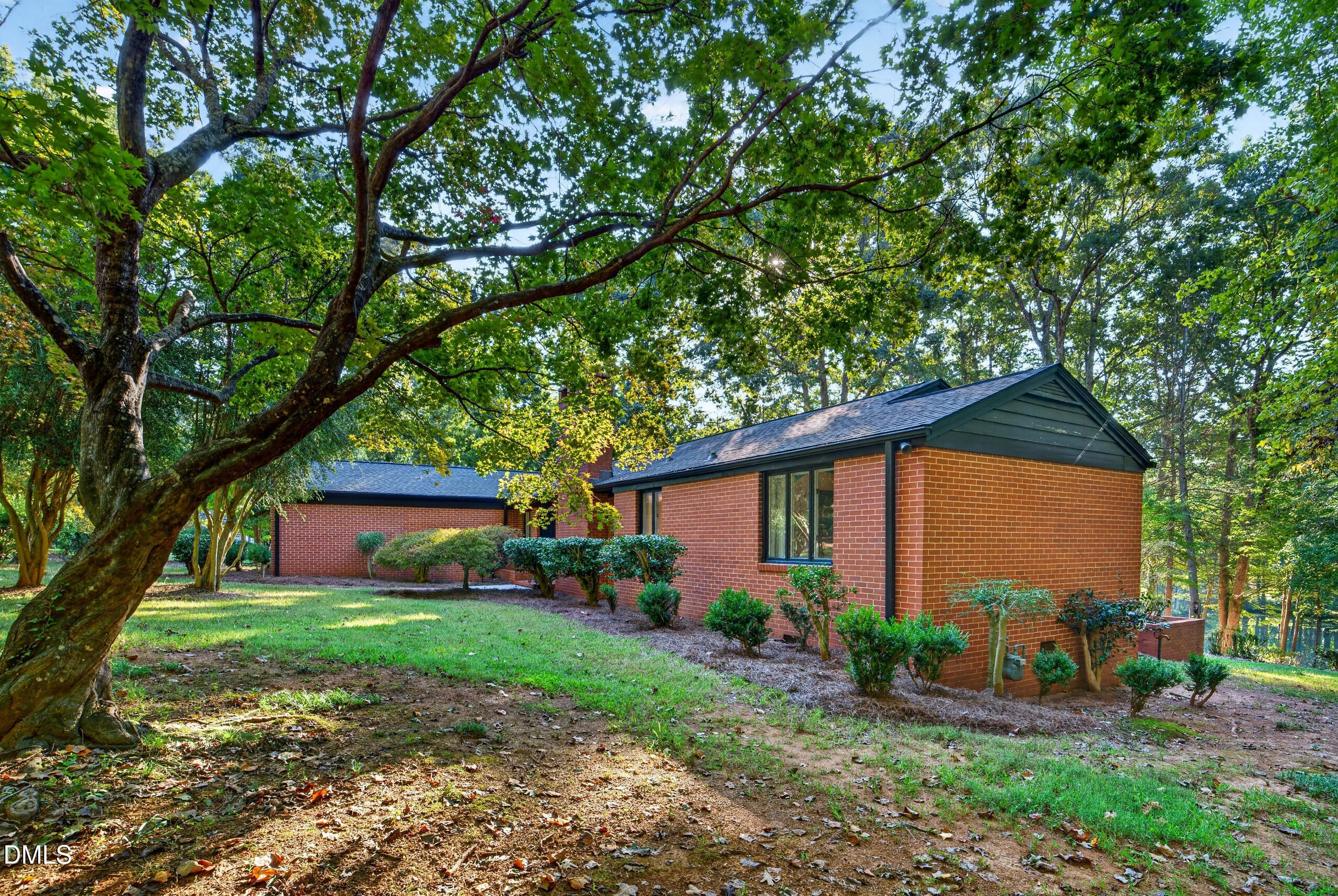 801 Cliftwood Drive