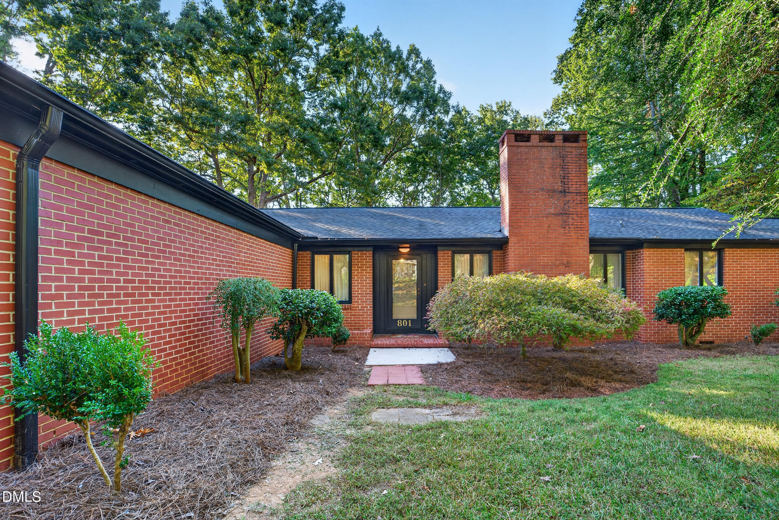 801 Cliftwood Drive