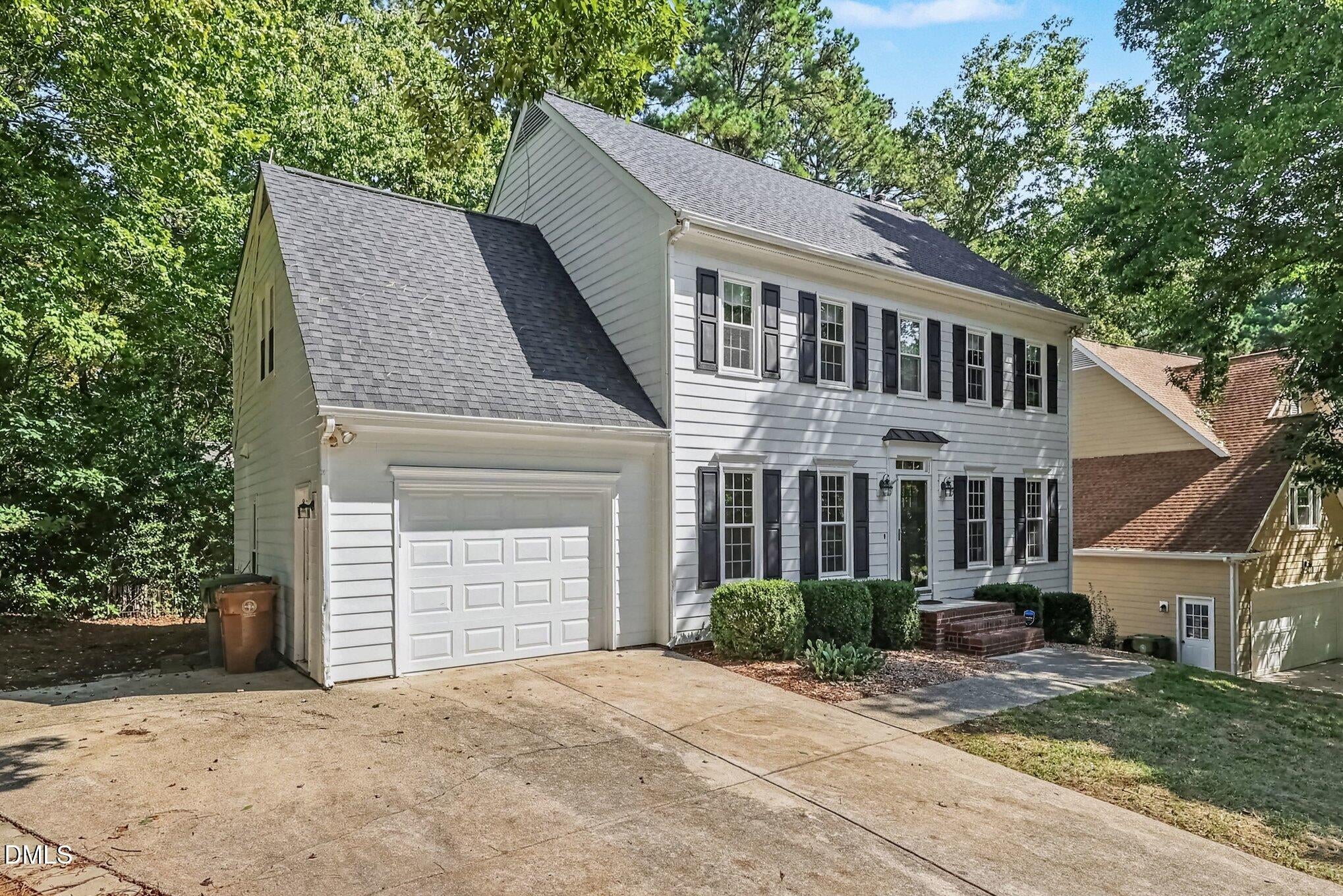 203 Silvercliff Trail