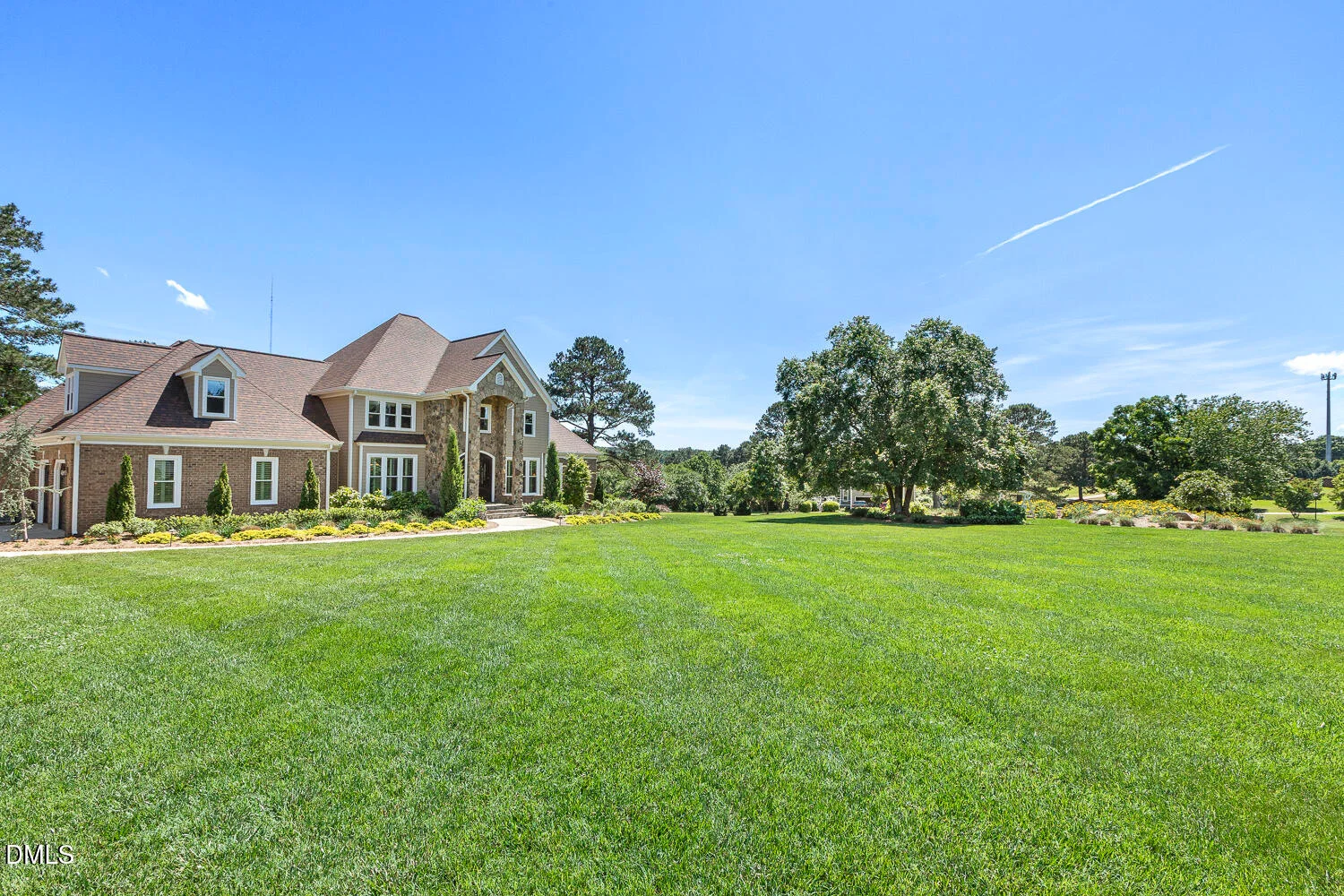 6909 Darcy Lane