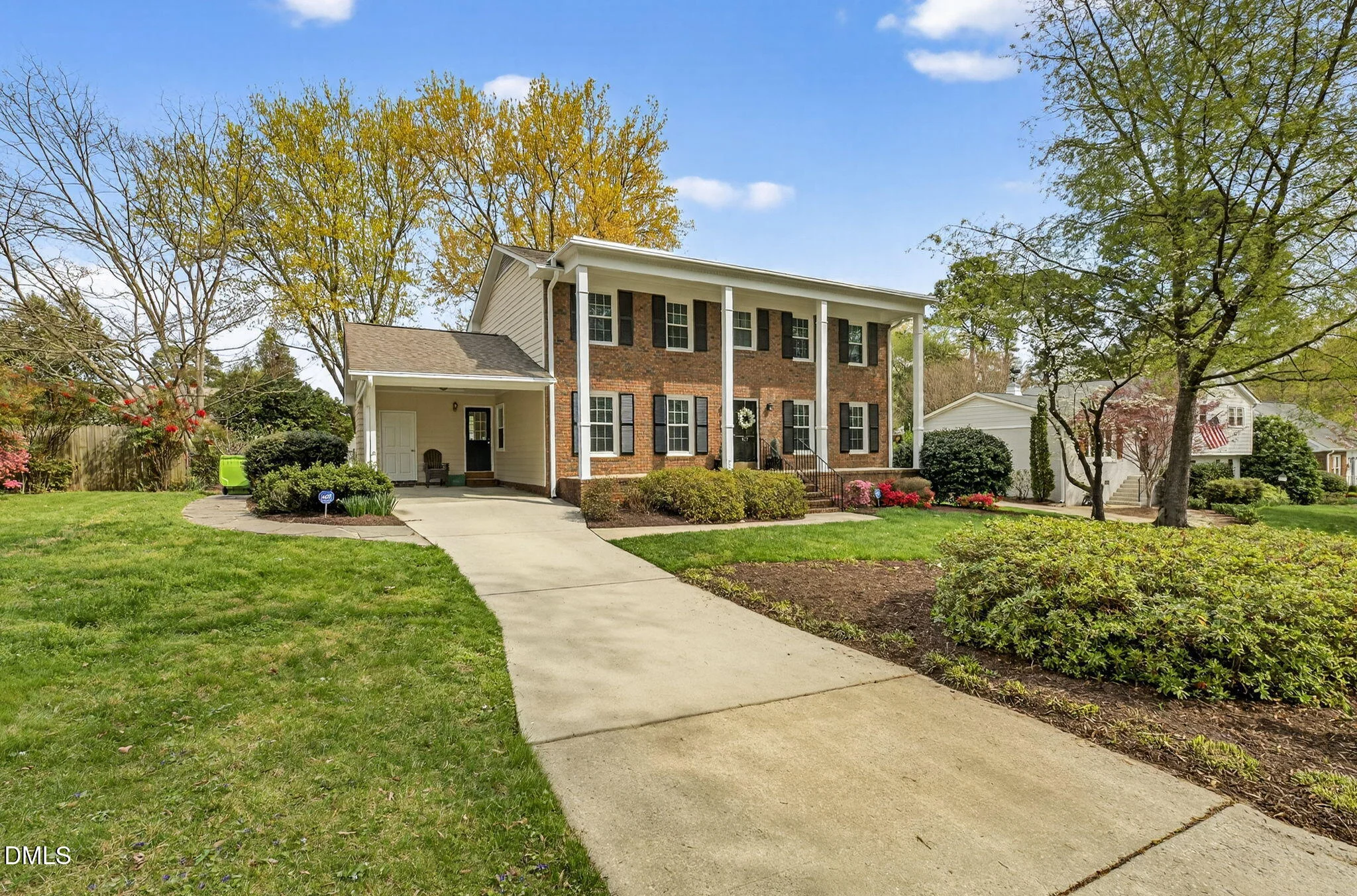 417 Crescent Court