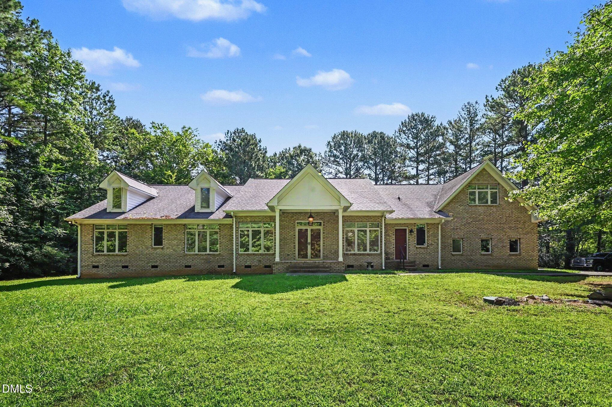 1021 Reaves Drive