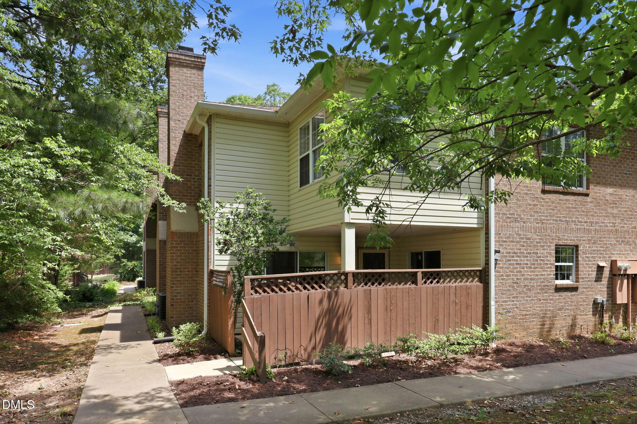 381 Summerwalk Circle