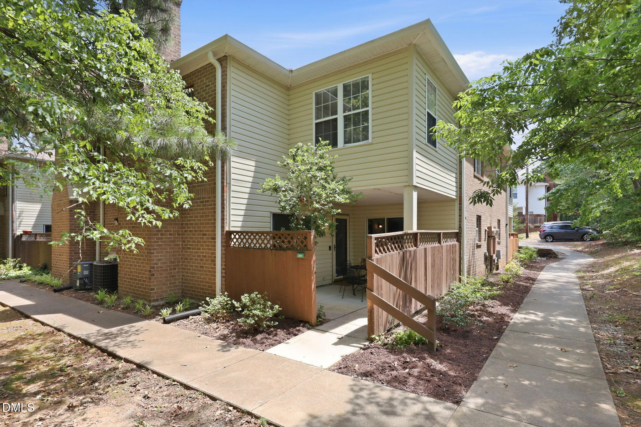 381 Summerwalk Circle