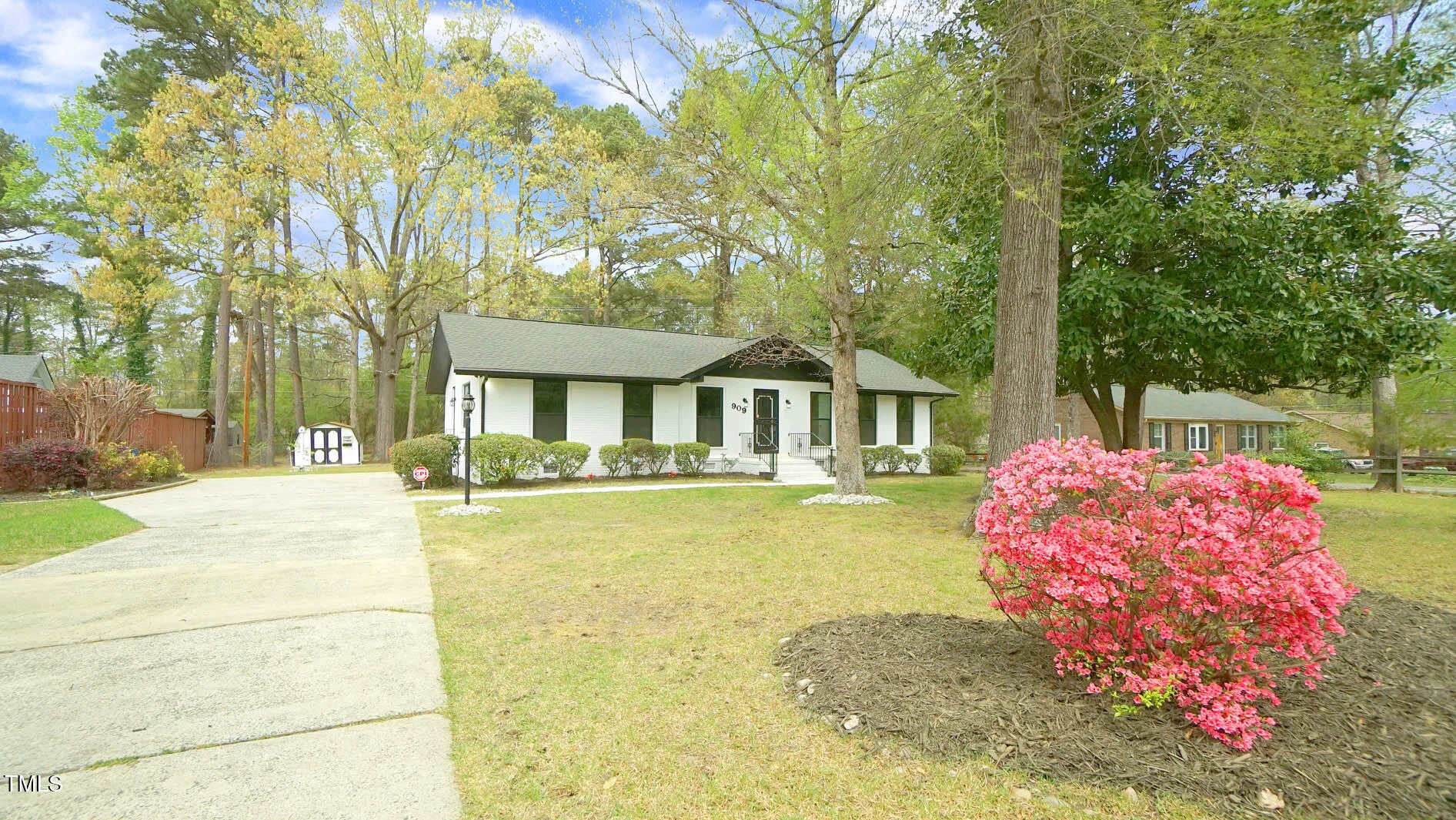 909 Windcrest Road