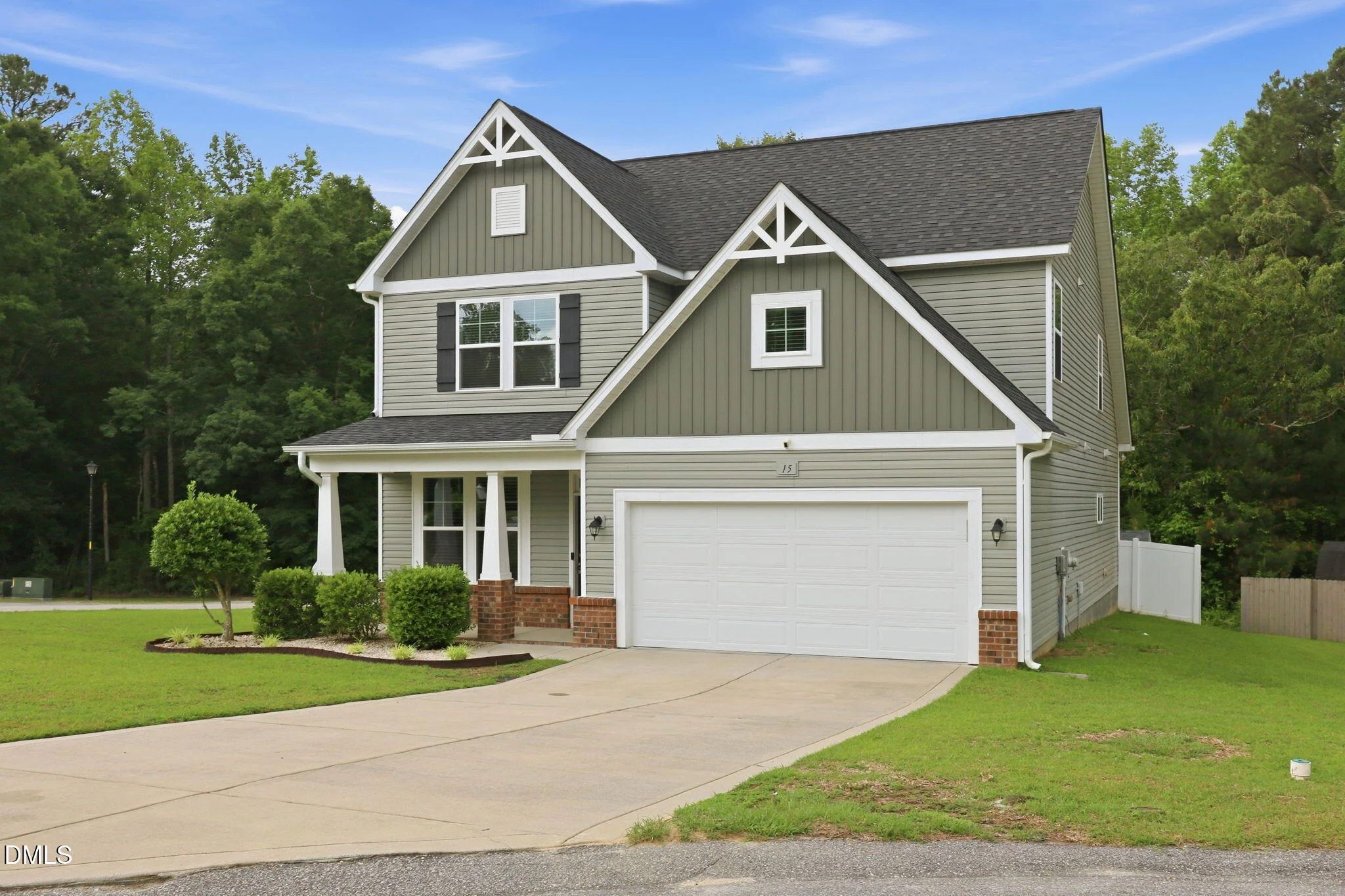 15 Dandelion Place