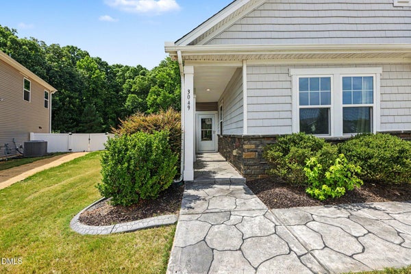 3049 WILLOW RANCH DR, FUQUAY VARINA, NC 27526 - Image 0fd9623fcb22f37ca67b4c12236d9798/846820051