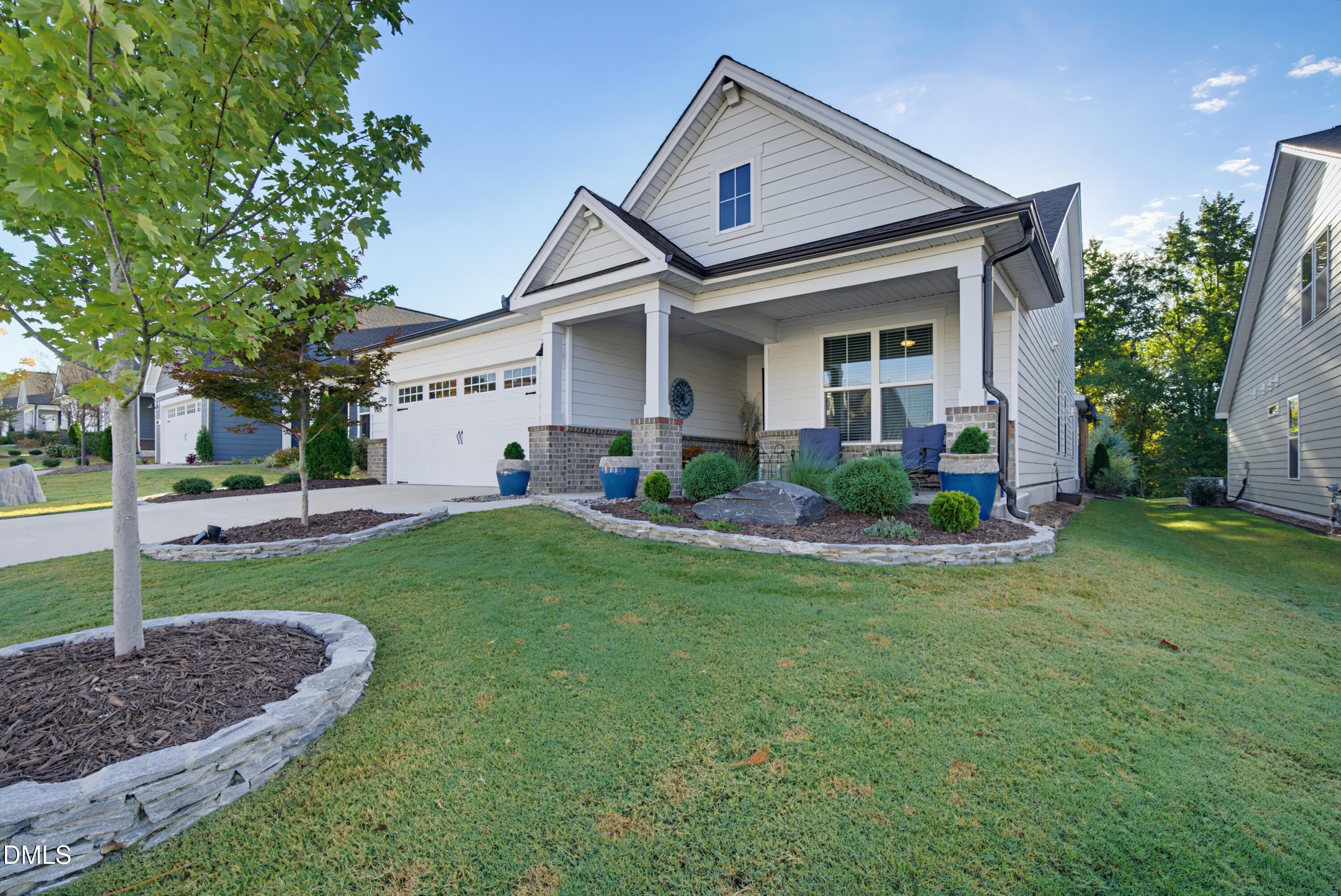 1421 Rose Gum Way