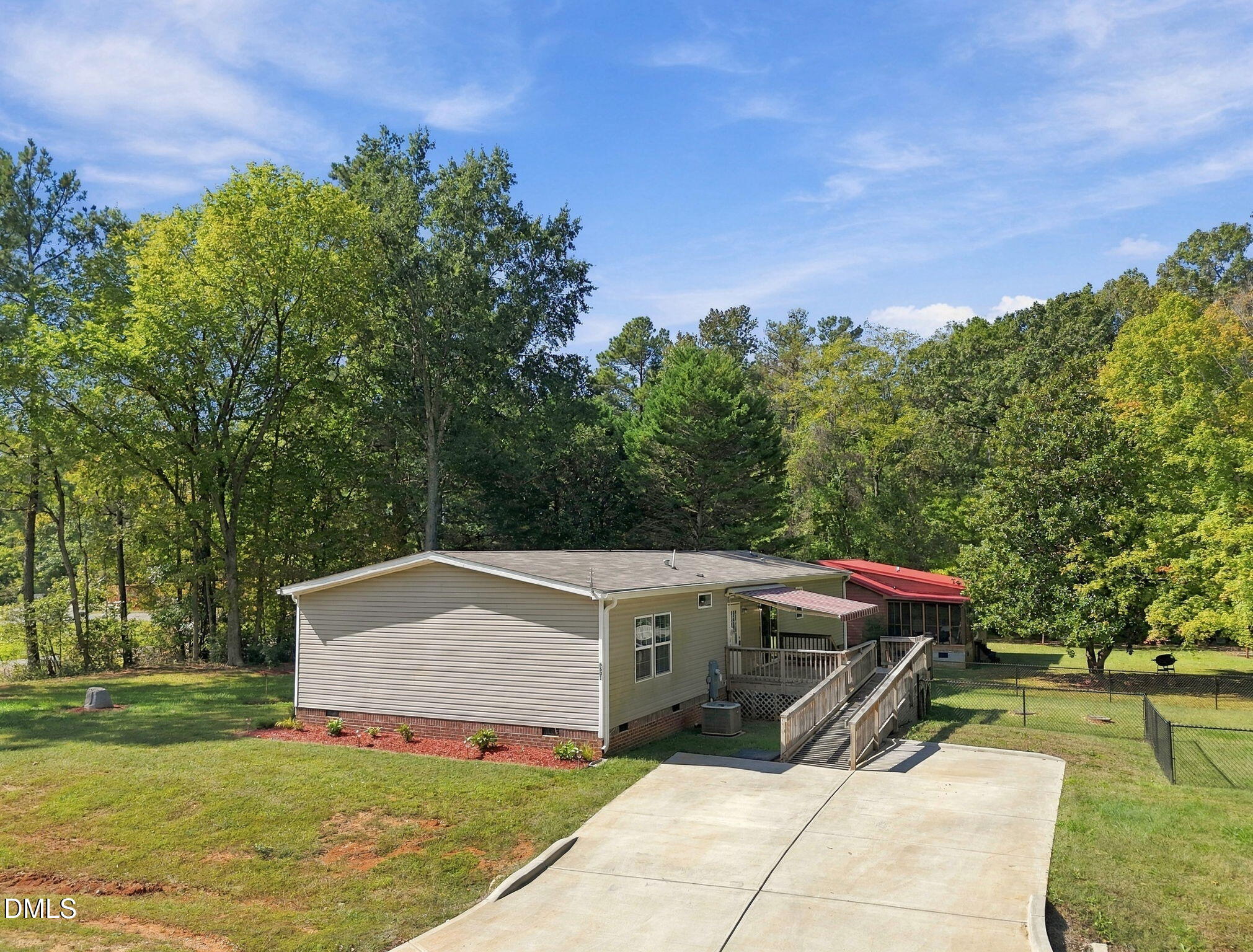 6601 Woodlawn Drive