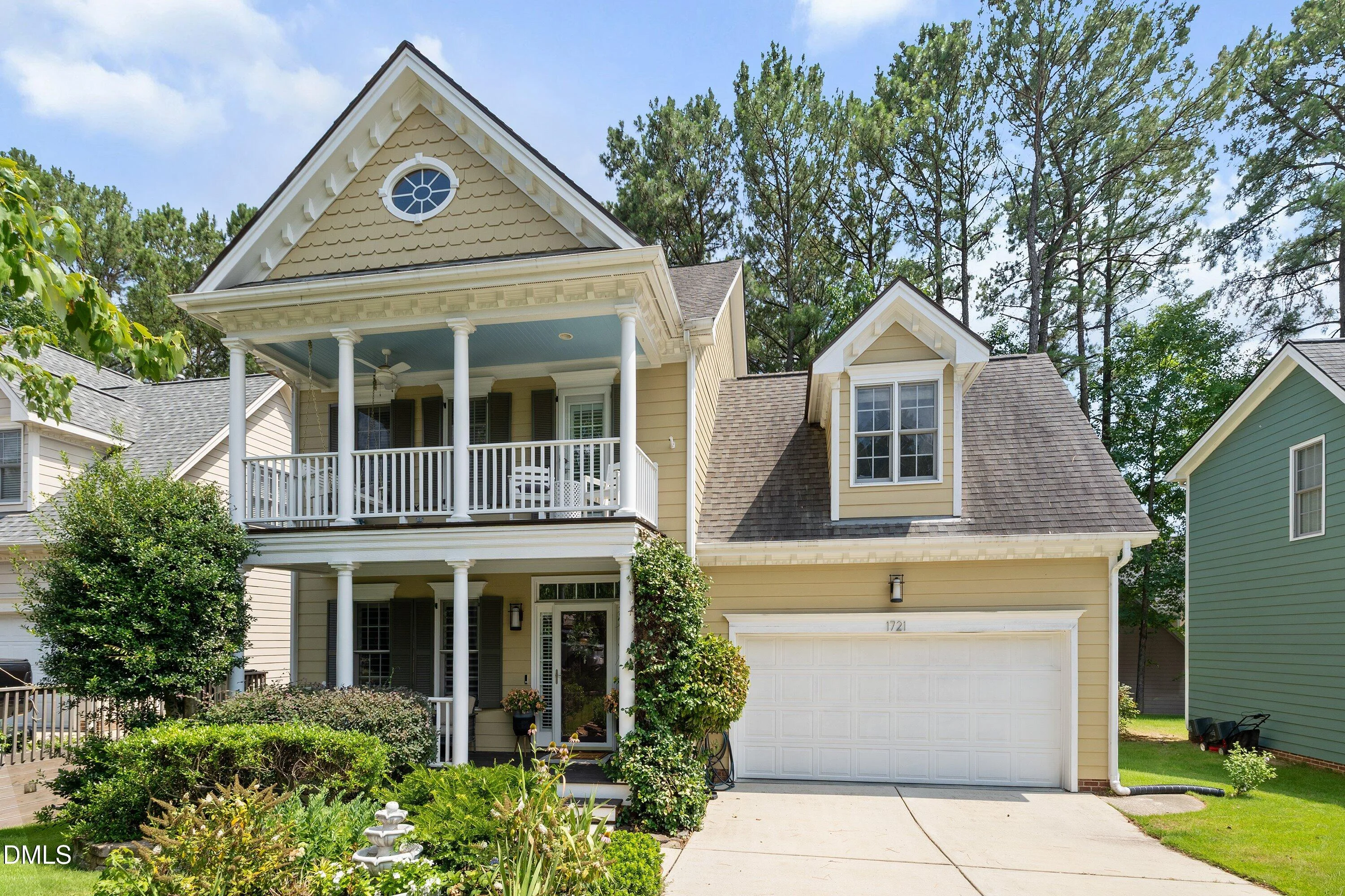 1721 White Dogwood Road