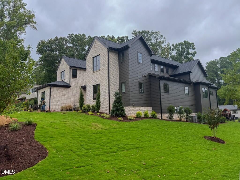 1221 Gunnison Place