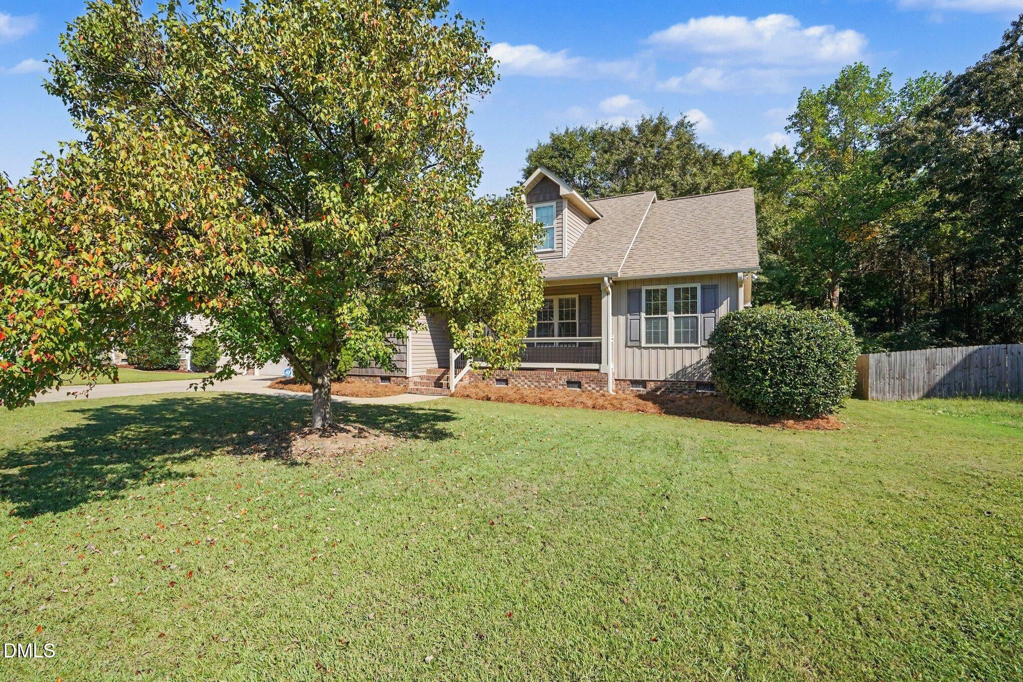 121 Hunterwood Place