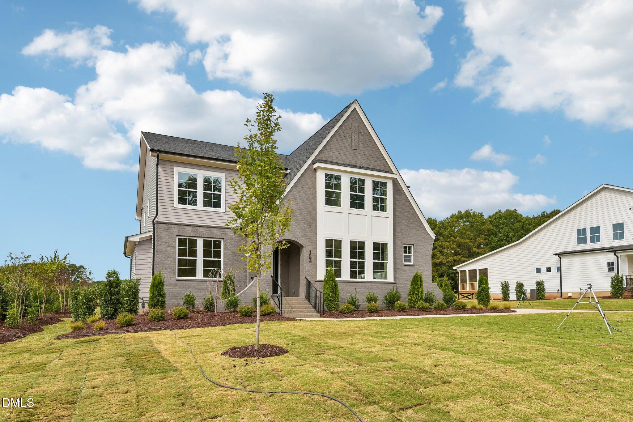 153 Isabelle Valley Drive