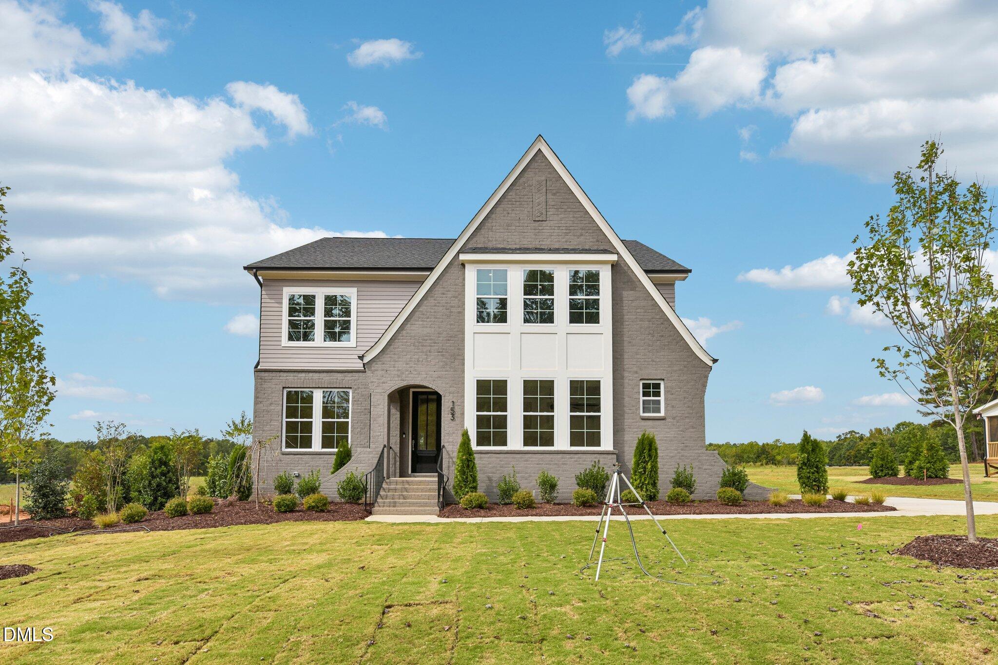 153 Isabelle Valley Drive