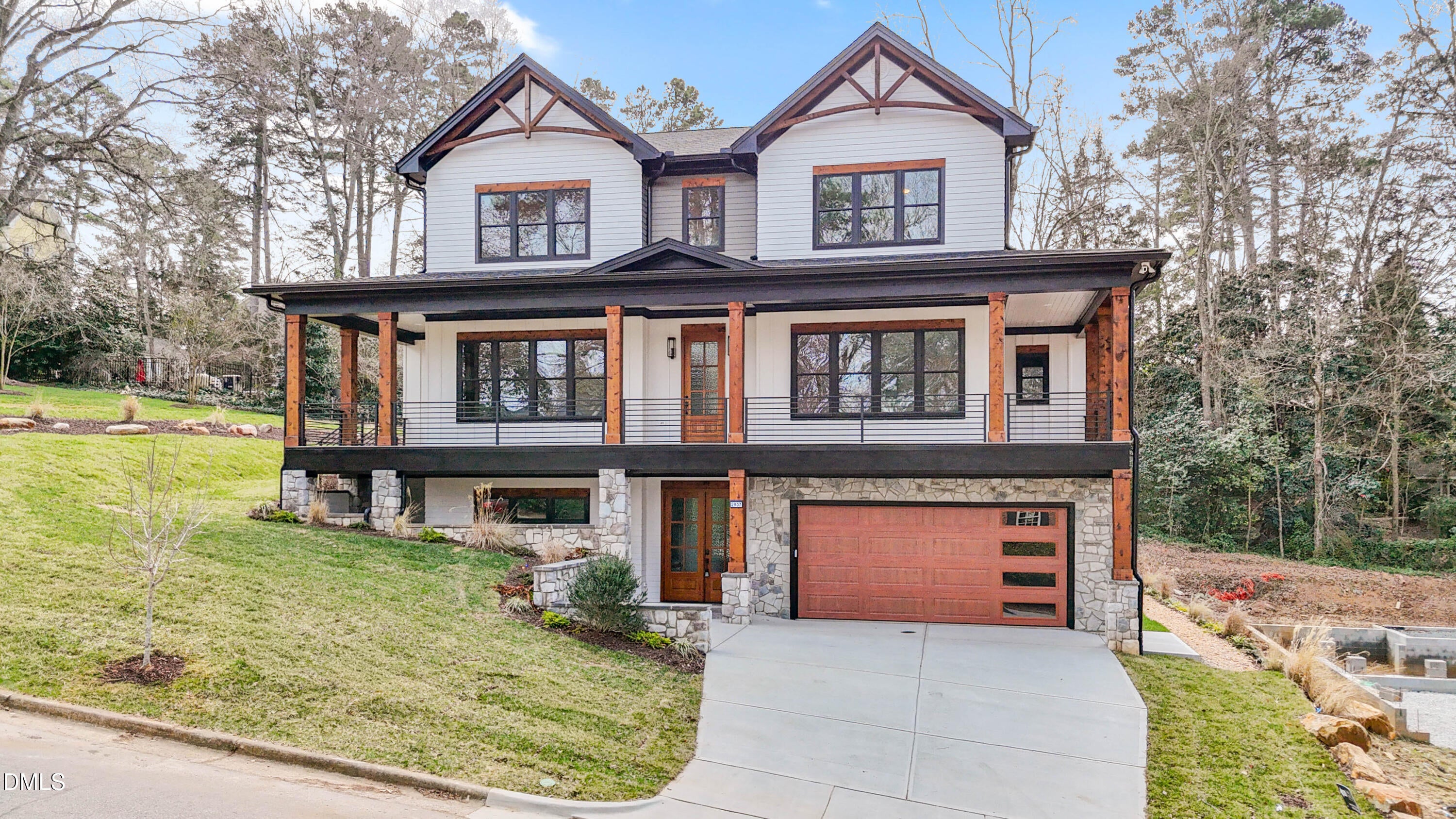 2907 Churchill Road