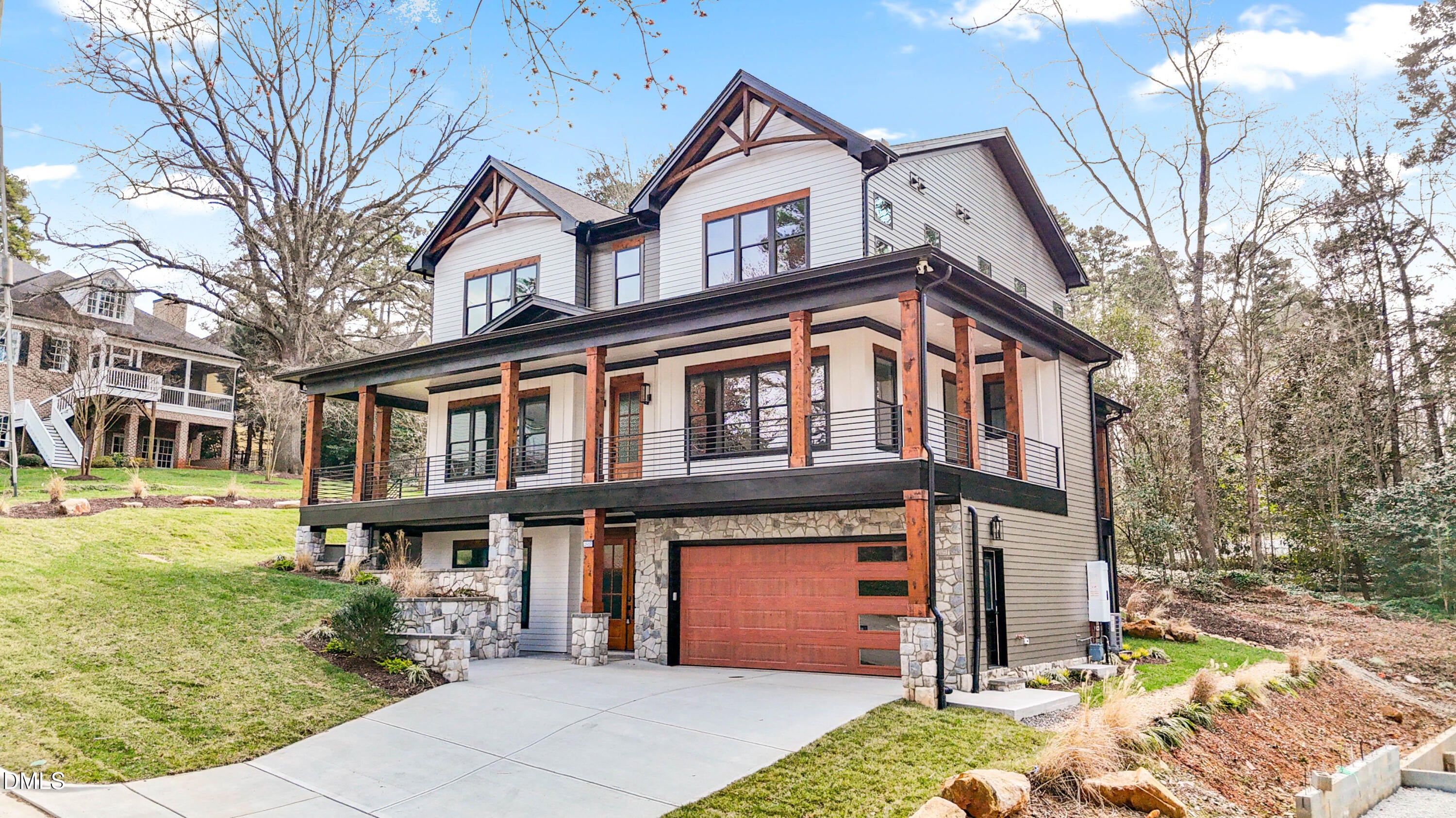2907 Churchill Road