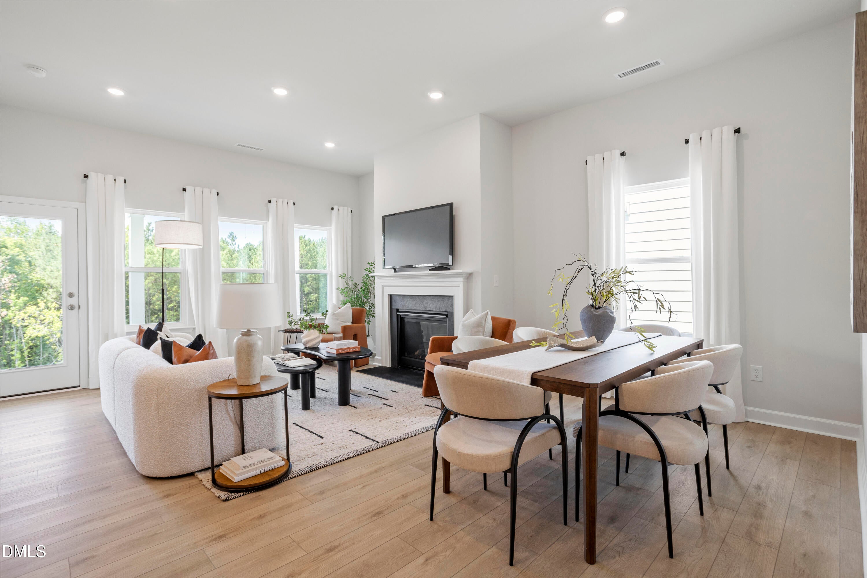 1018 Greer Mill Grove 584