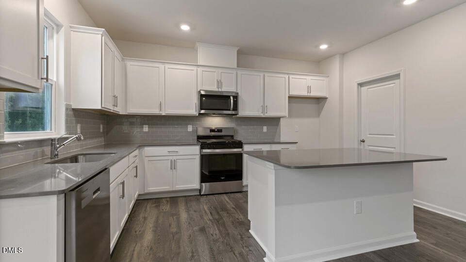 709 Sparkling Pear Drive