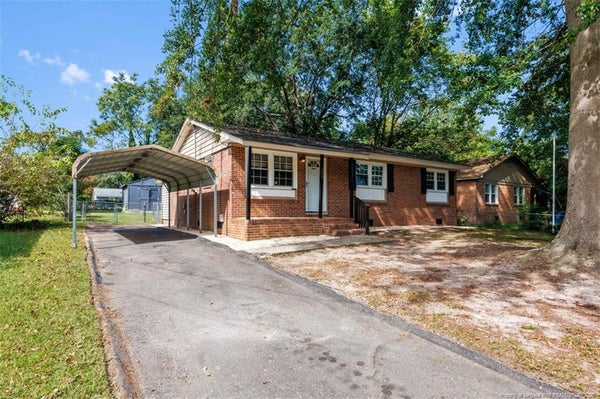 1084 RULNICK ST, FAYETTEVILLE, NC 28304 - Image 11f56e57cfc481e4b577c354e9056d4a/1267110319