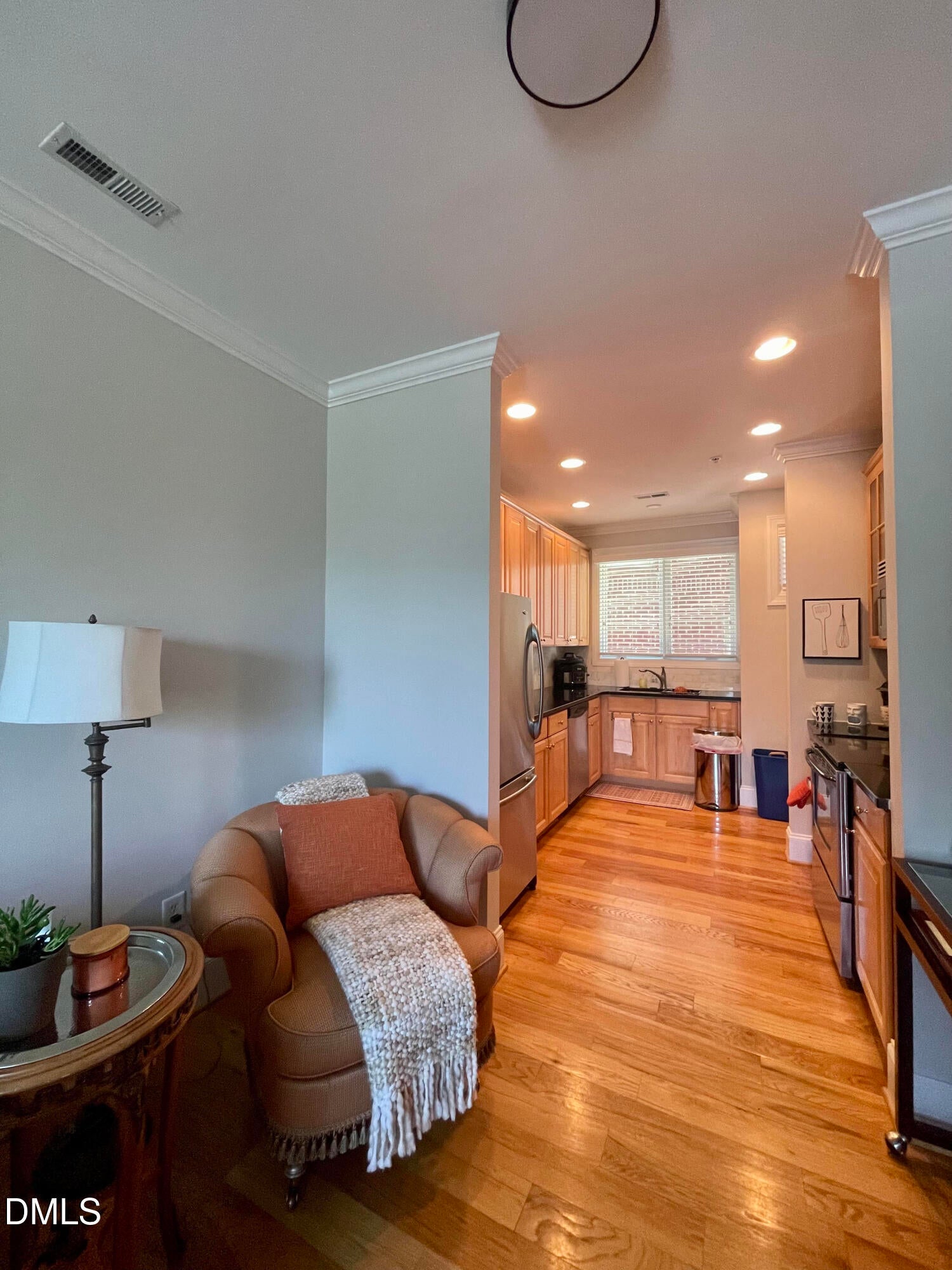 400 W Rosemary Street 113