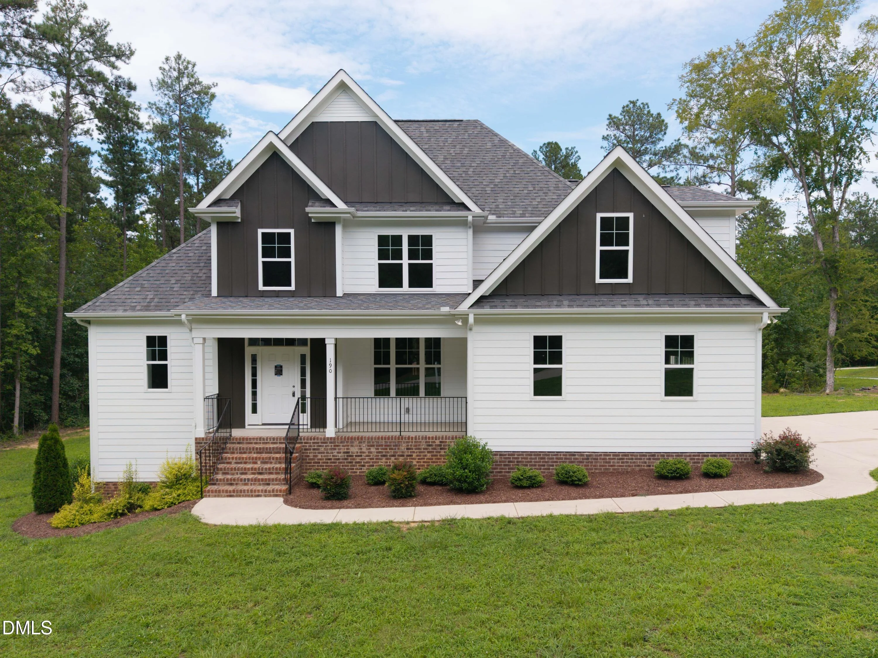 190 Whistlers Cove