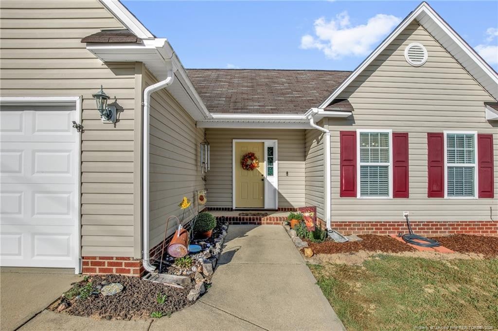2068 Tingen Road