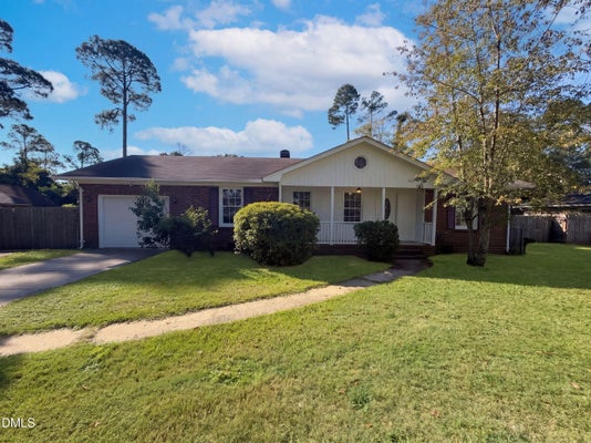 424 LANCASTER RD, FAYETTEVILLE, NC 28303 - Image 12e1c7dc3e8a47f171e9f4423723465d/3821016297