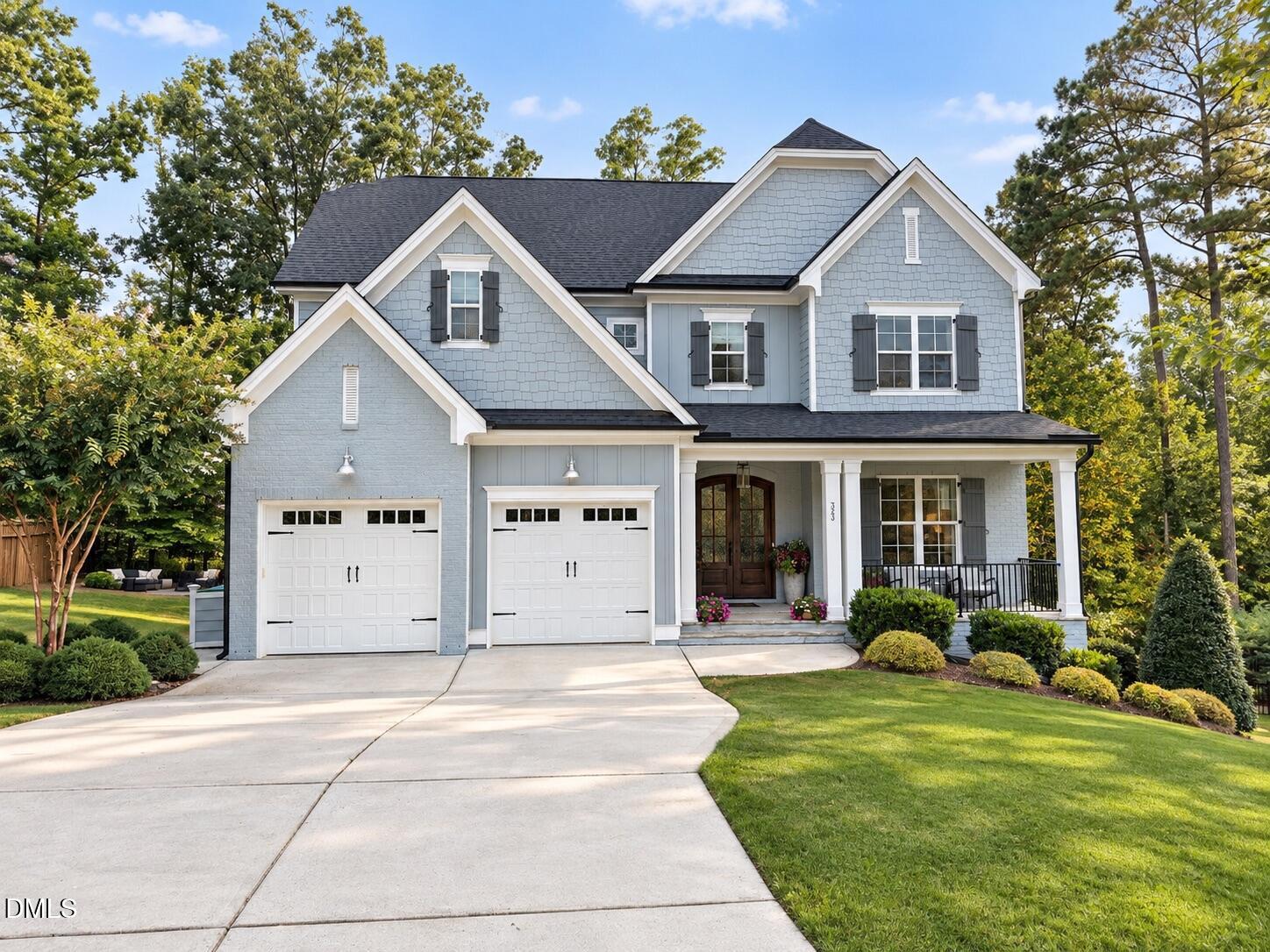 323 Harewood Place