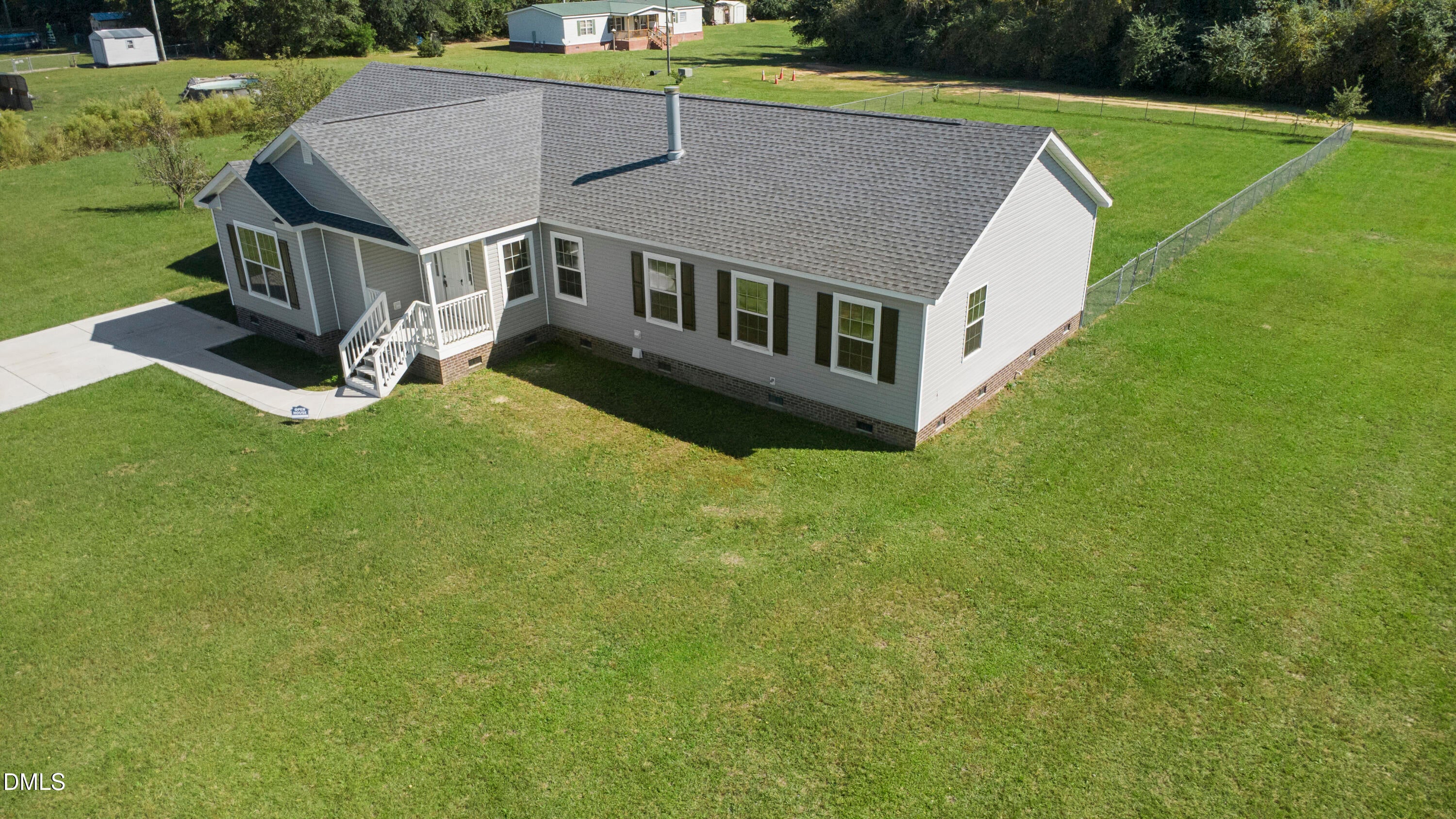189 Little Coharie Lane