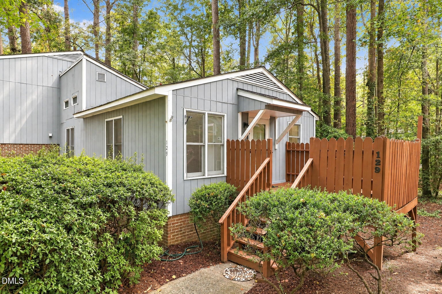 129 Carmichael Court