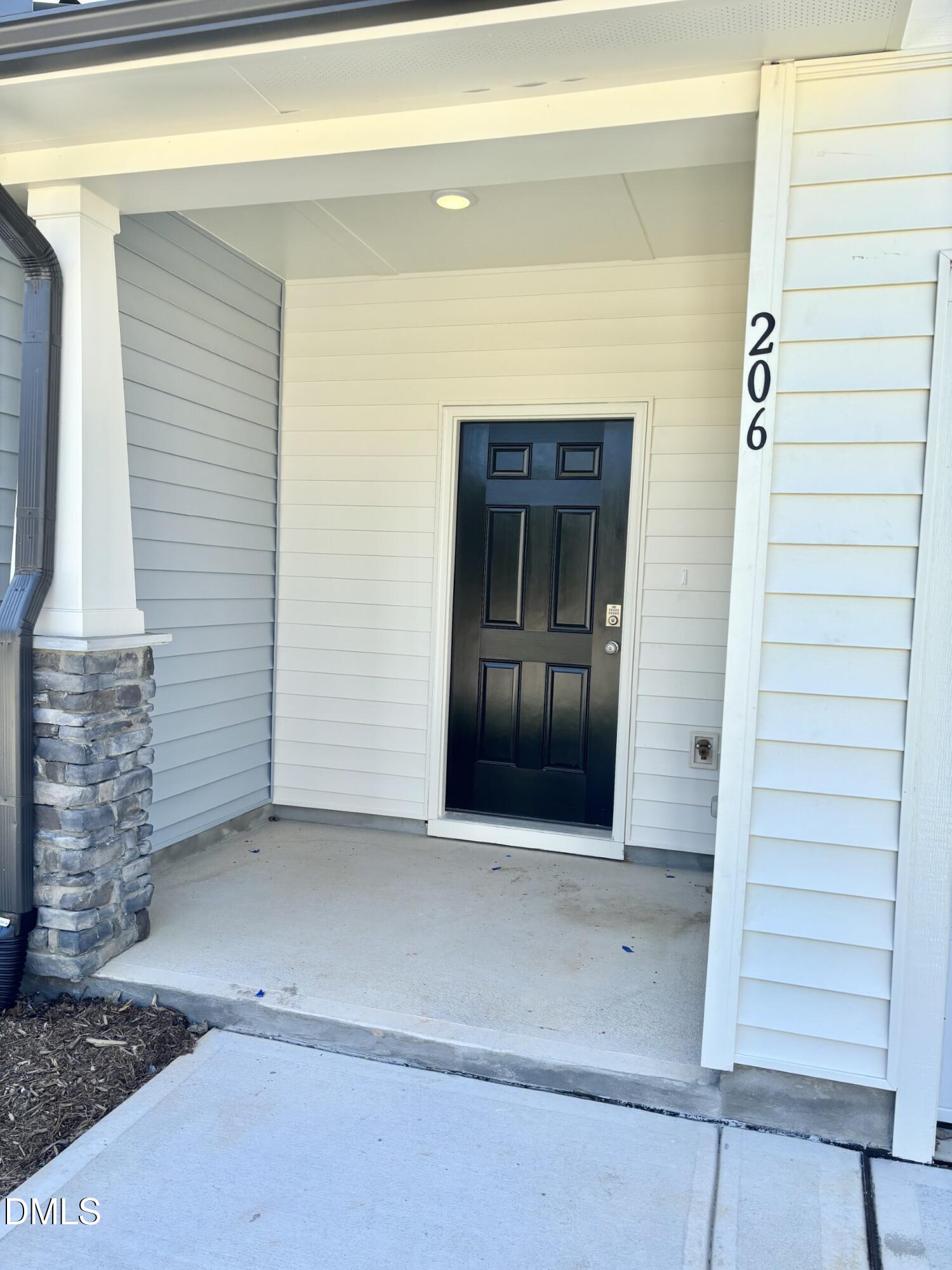 206 Carnaby Lane 134