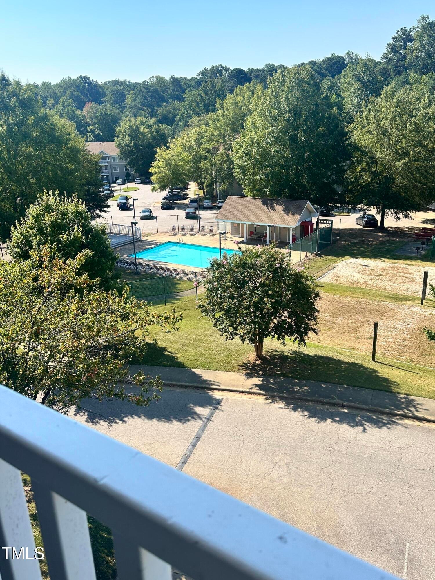 1221 University Court 304