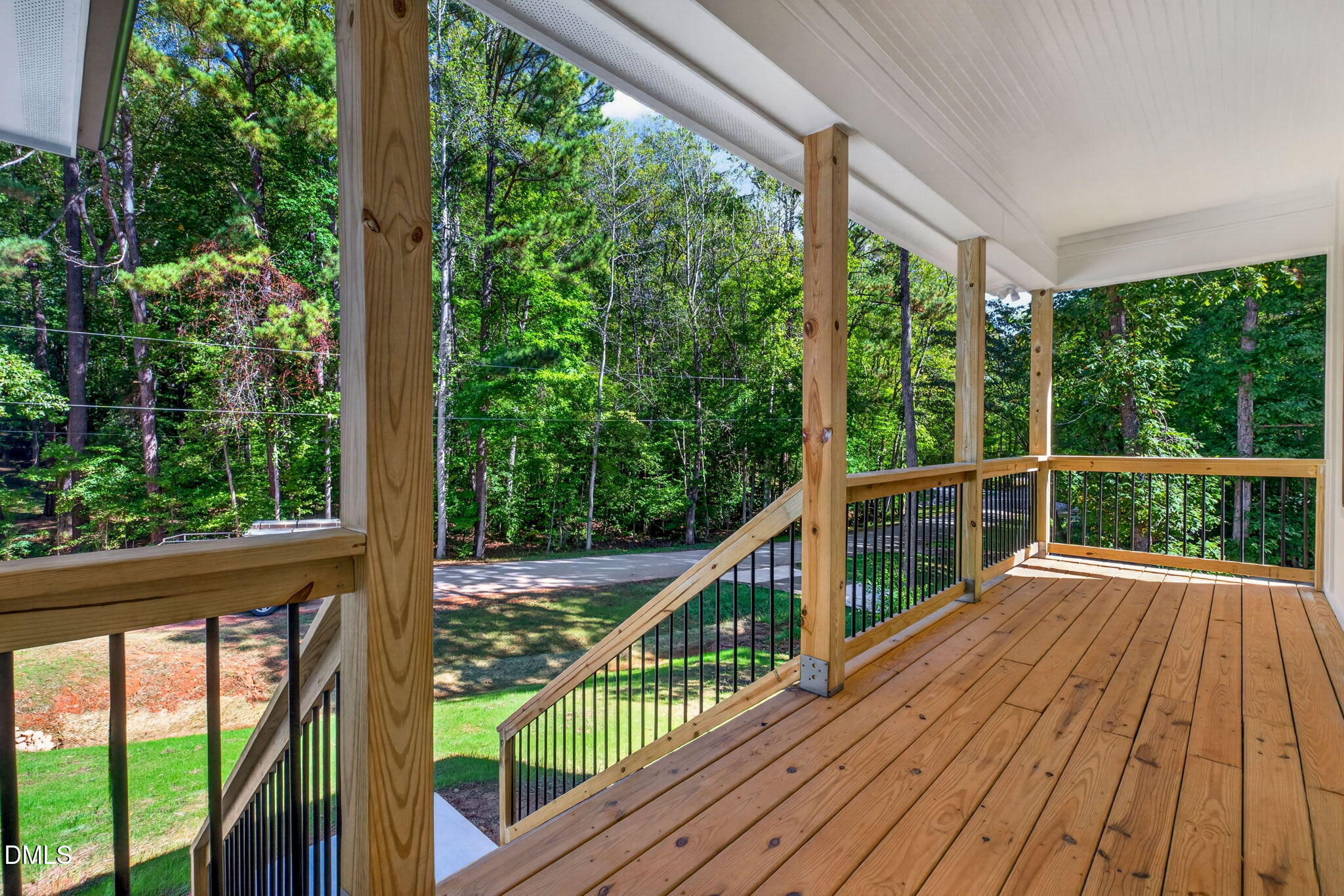 112 Horse Shoe Drive