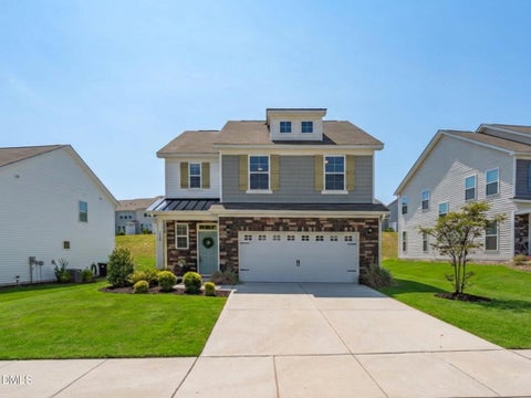 Photo of 1268 Sidney Creek Drive, Zebulon, NC 27597 (MLS # 10188896)
